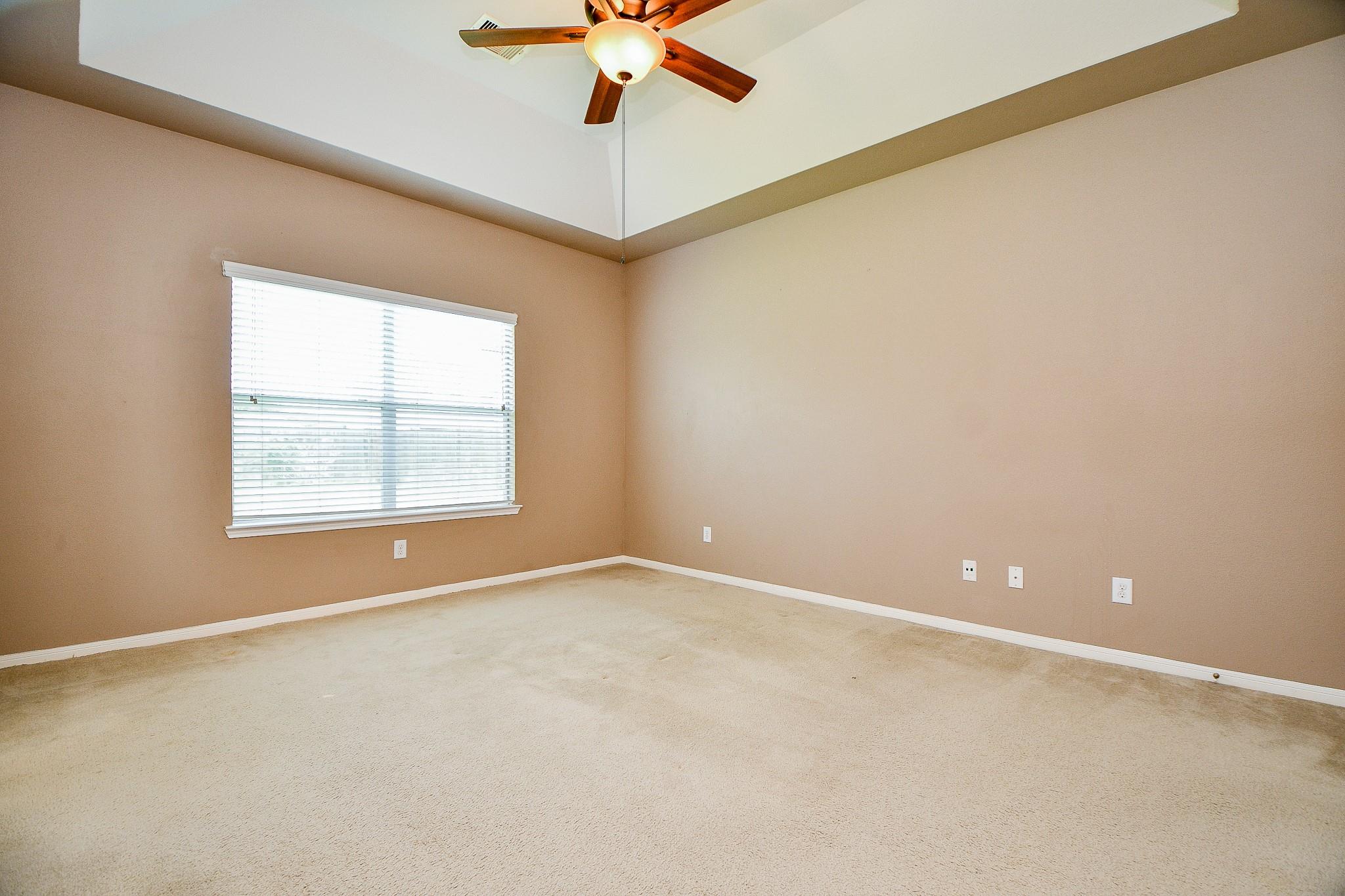 21622 Crest Peak Way