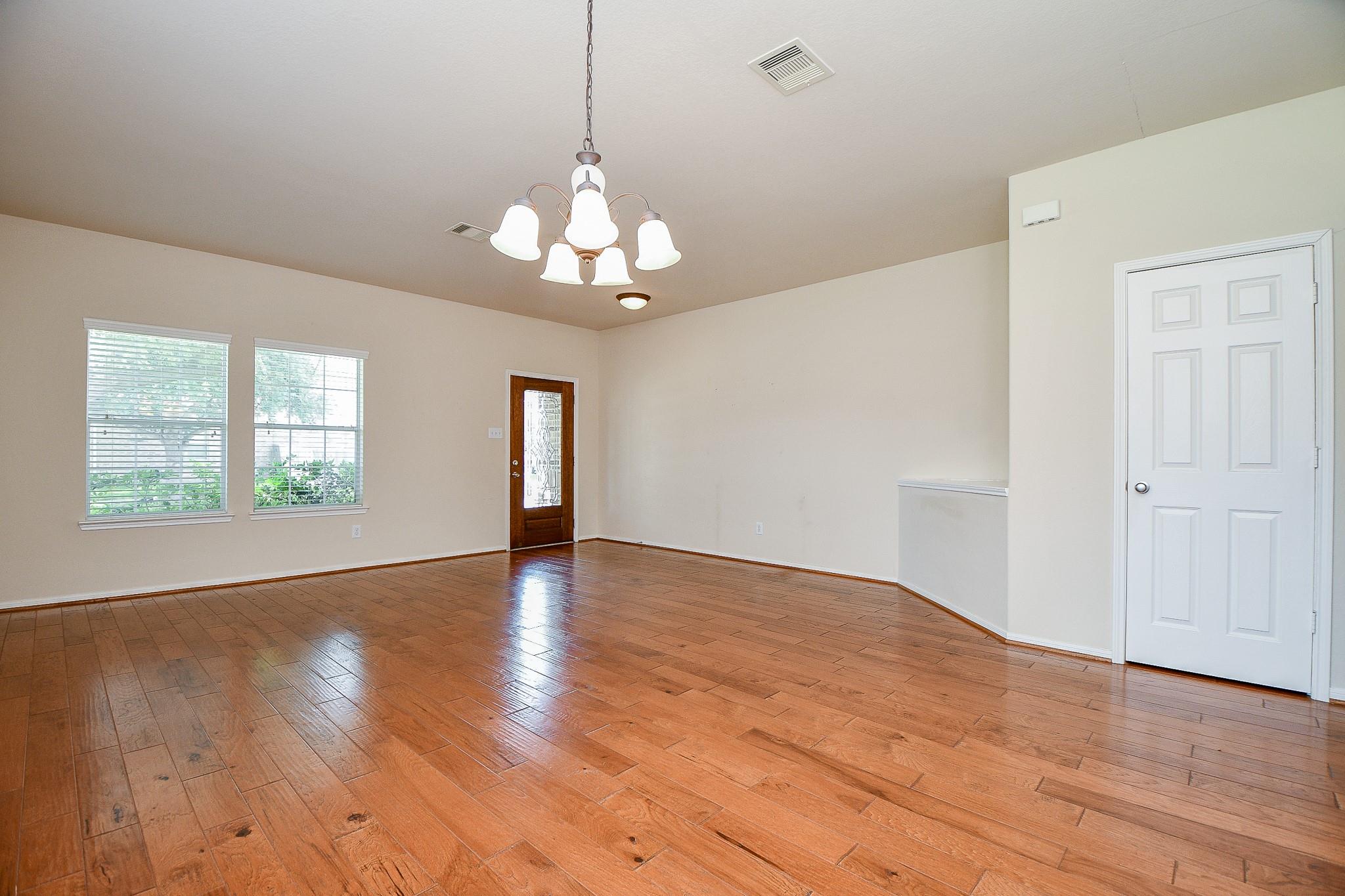 21622 Crest Peak Way