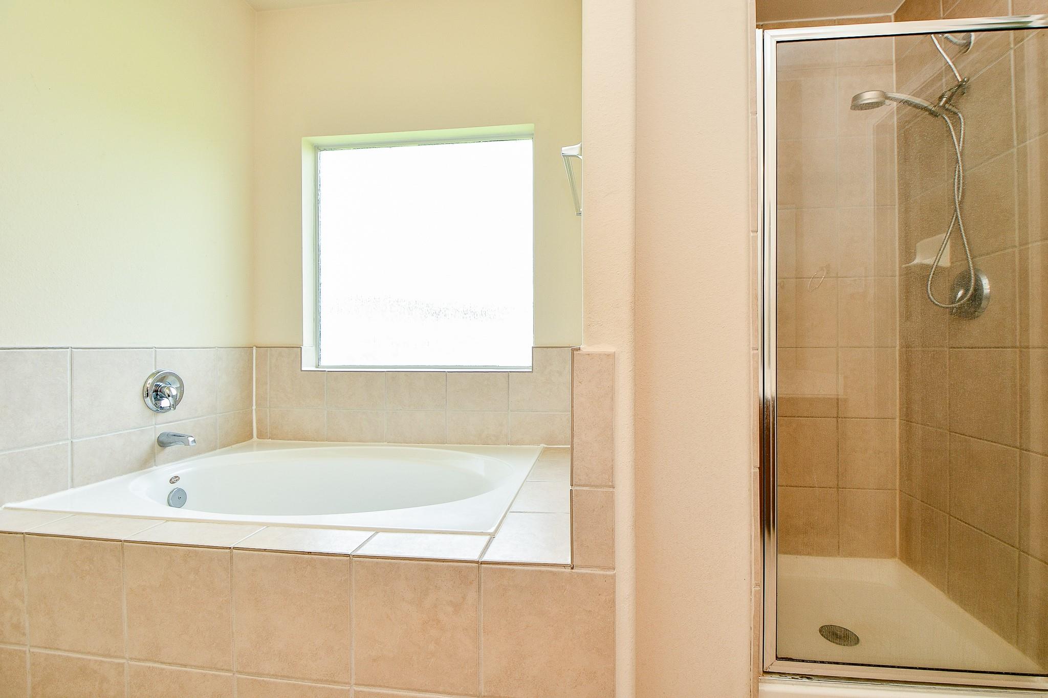 21622 Crest Peak Way