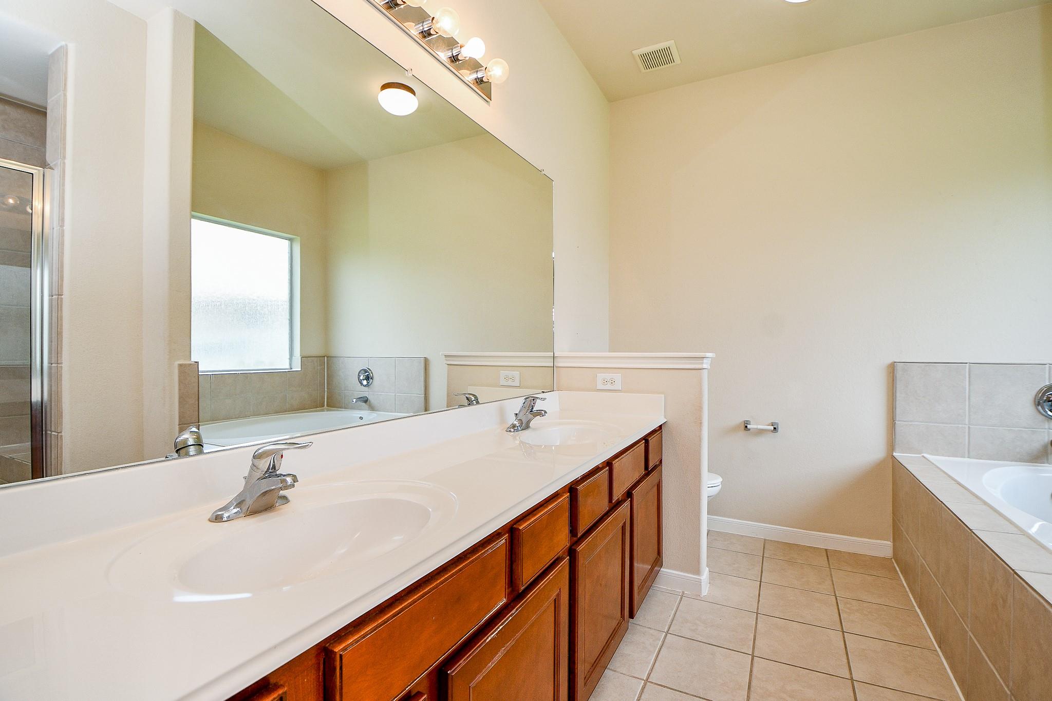 21622 Crest Peak Way