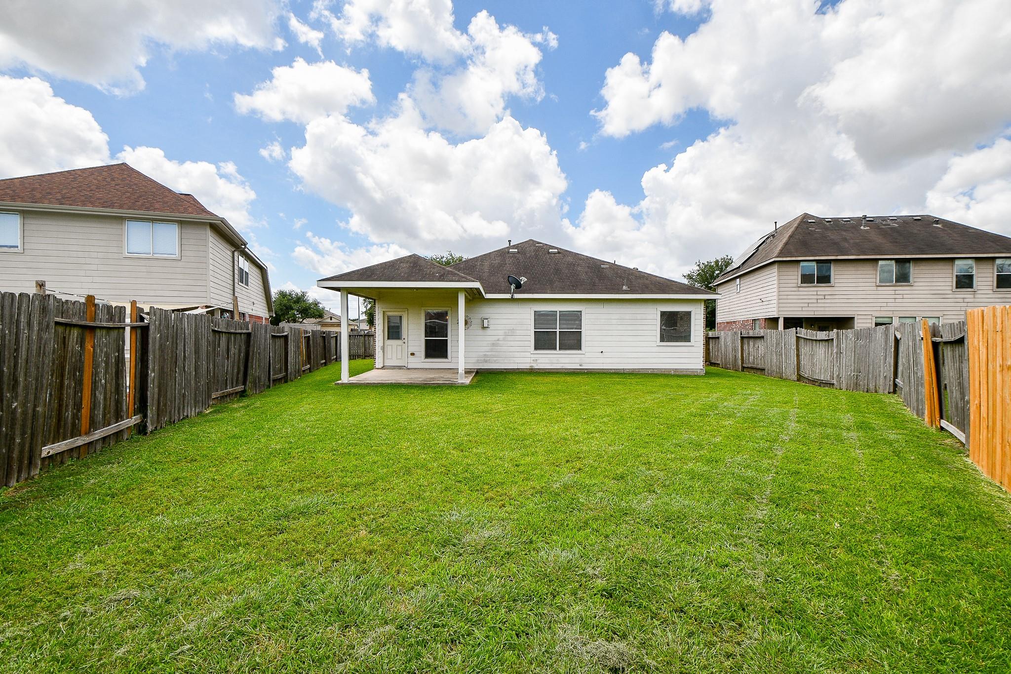 21622 Crest Peak Way