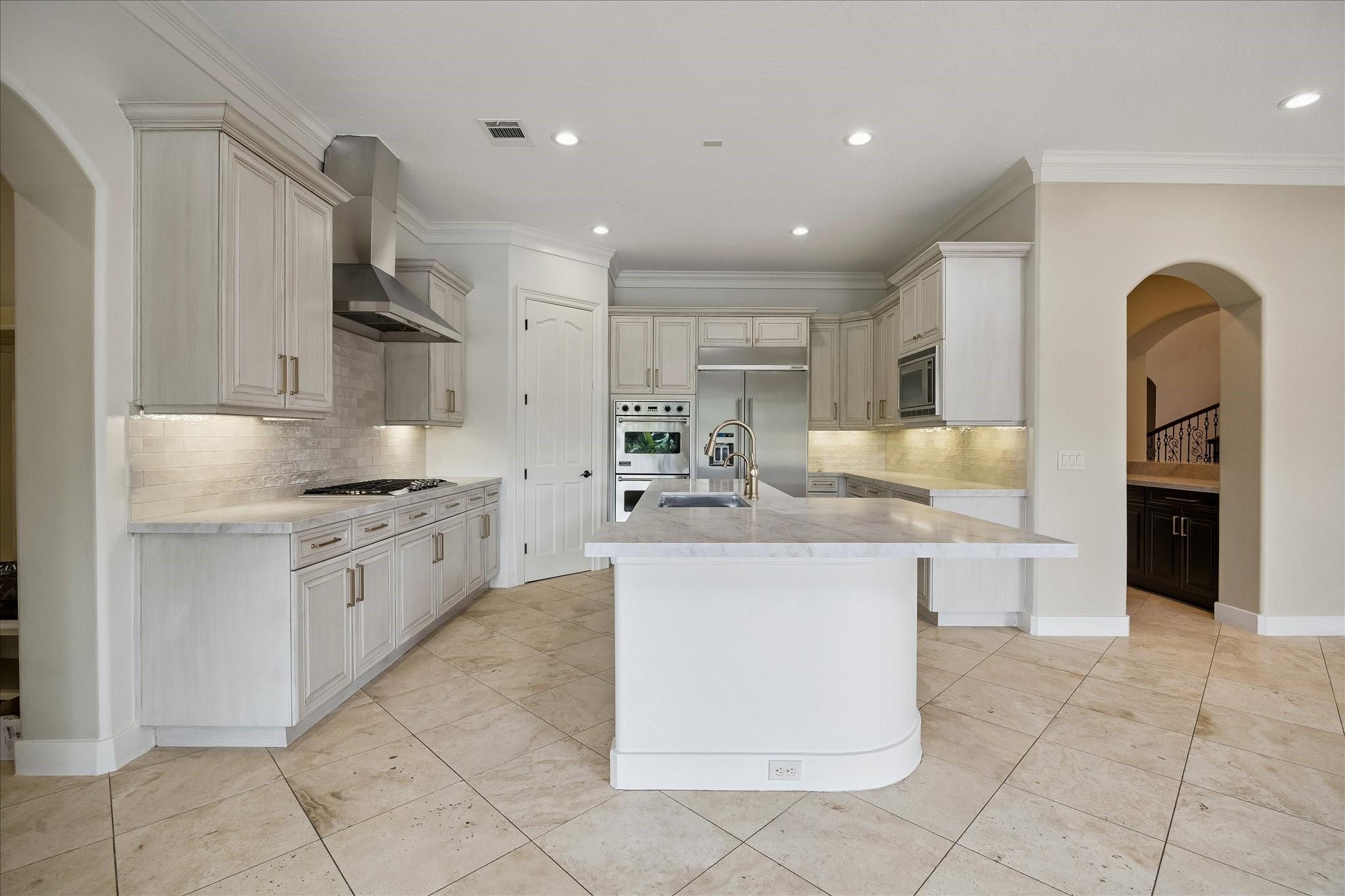 3319 Bridgeberry Lane