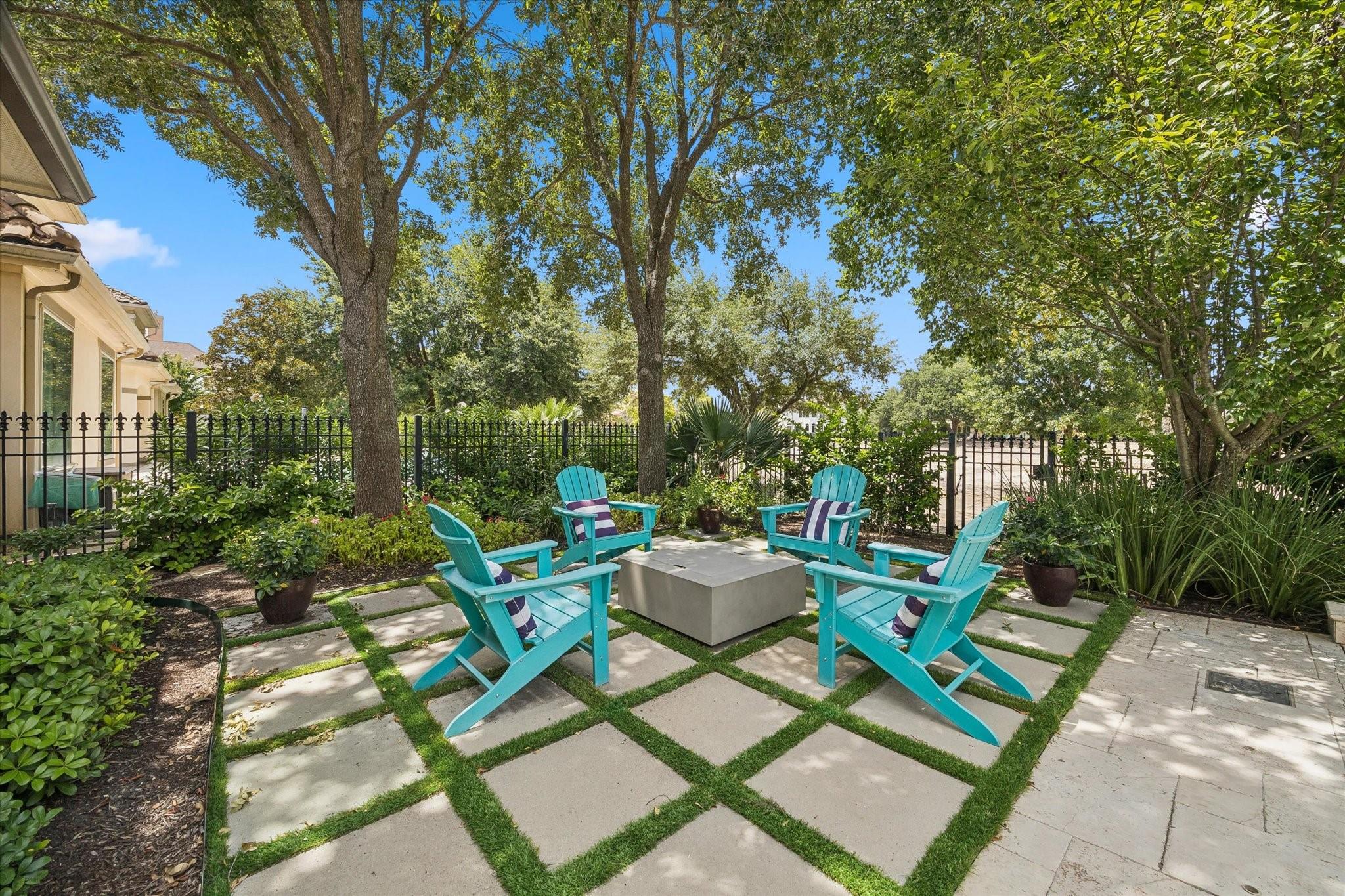11610 Montmarte Boulevard