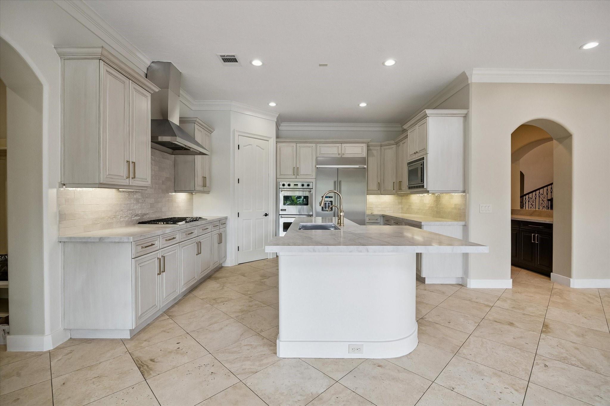 3319 Bridgeberry Lane