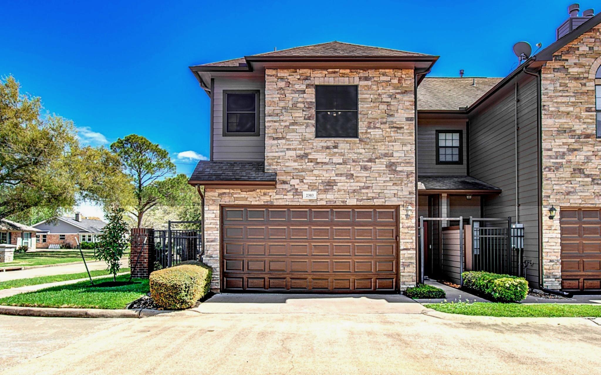 2303 Bermuda Shores Drive