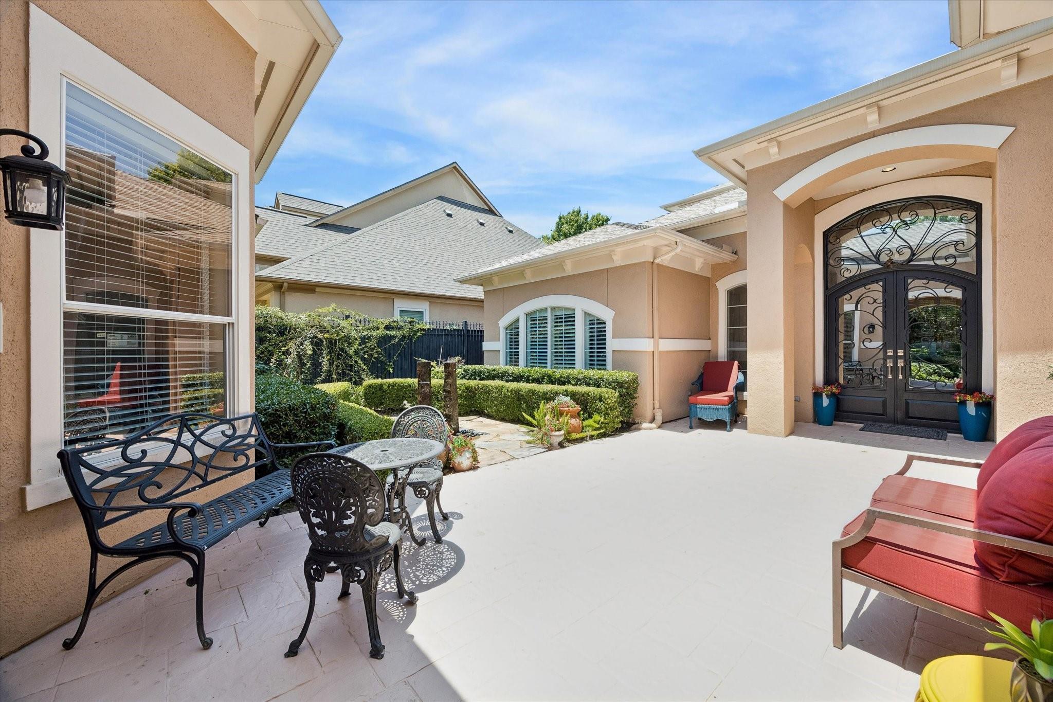 11914 Legend Manor Drive