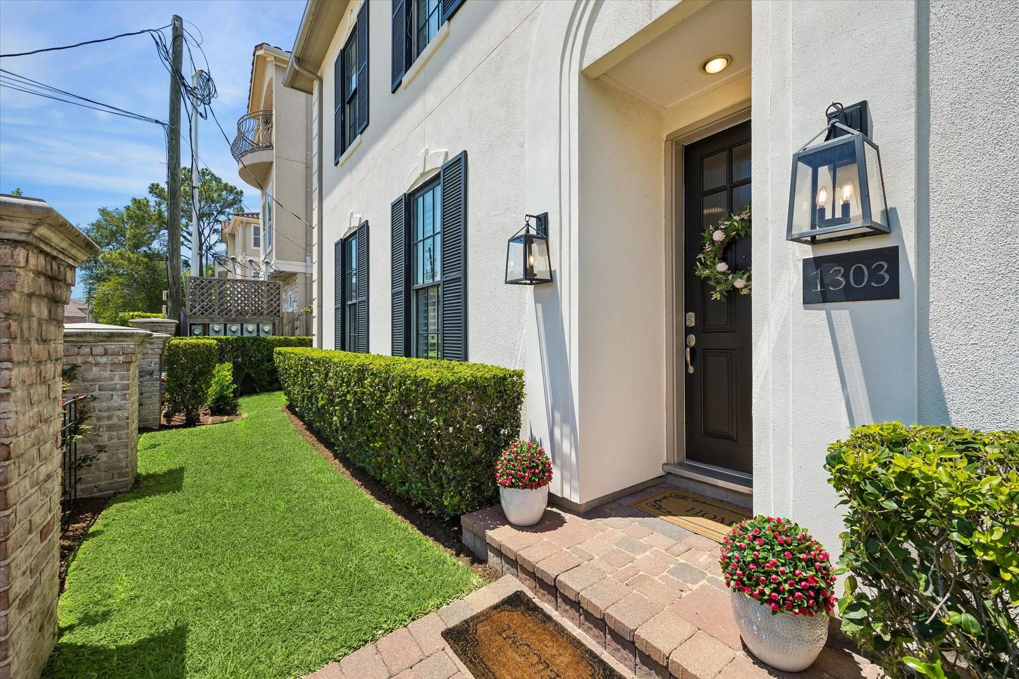 1303 Bobbitt Manor Lane