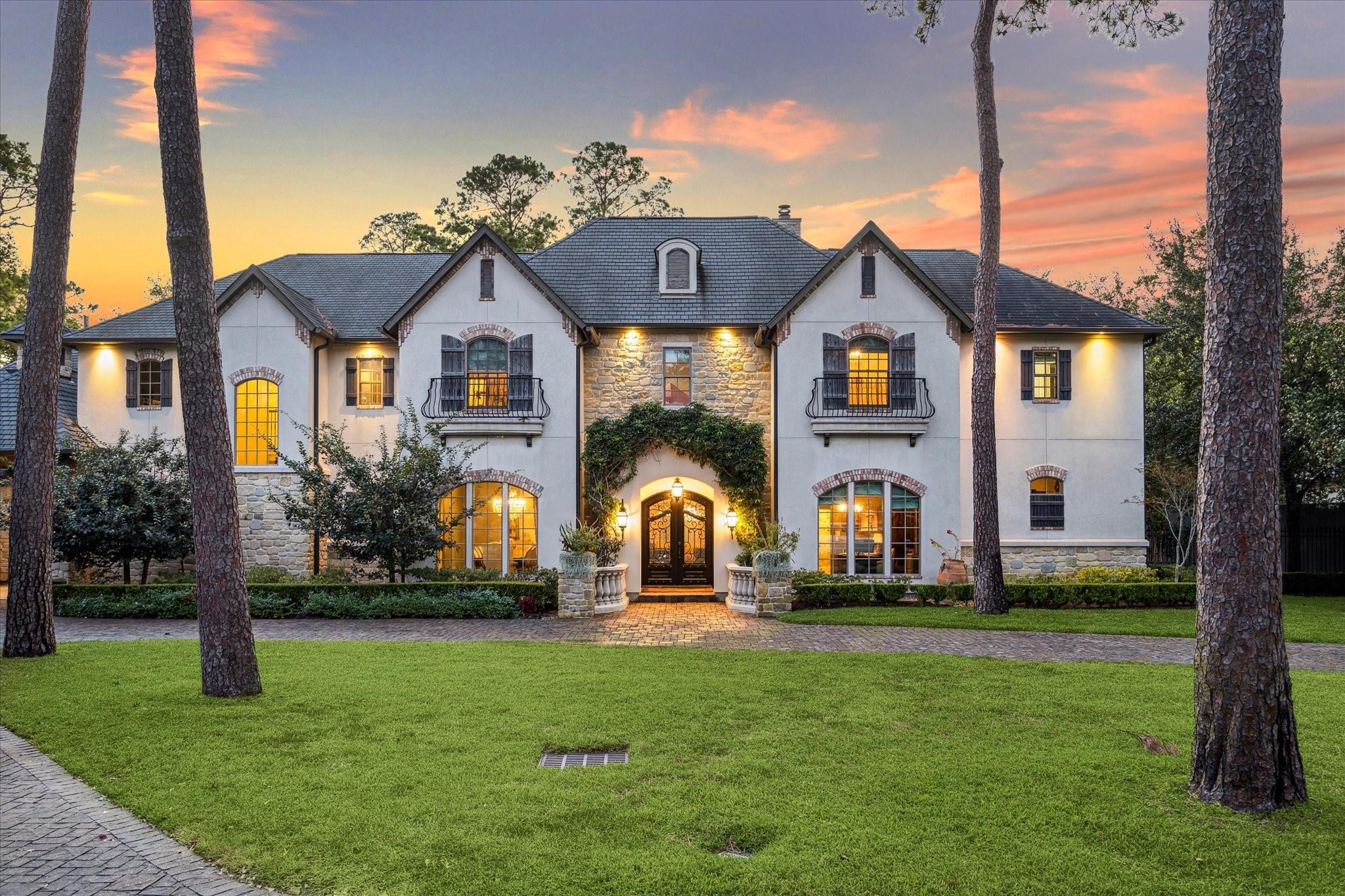 21 Carolane Trail