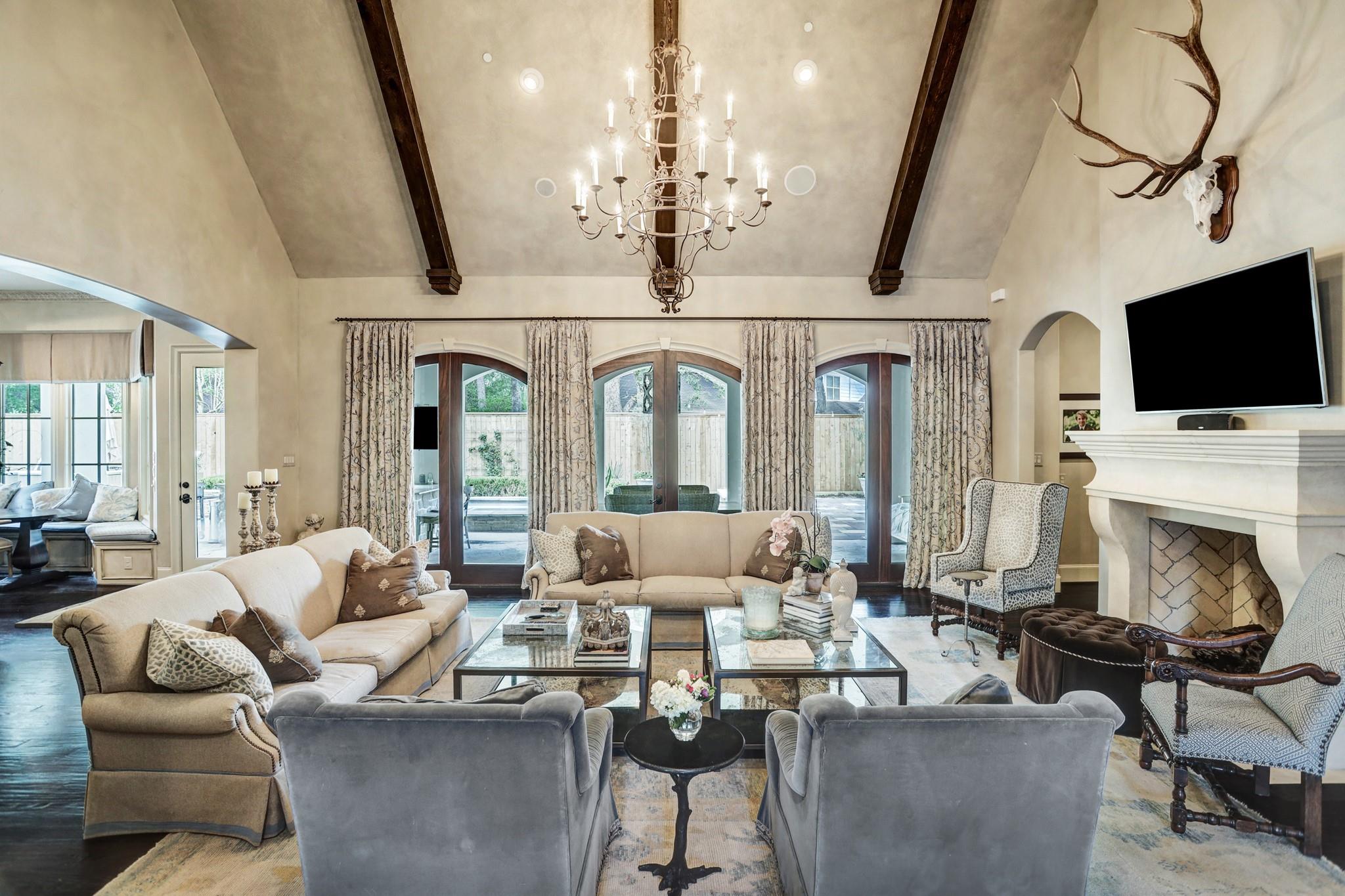 21 Carolane Trail
