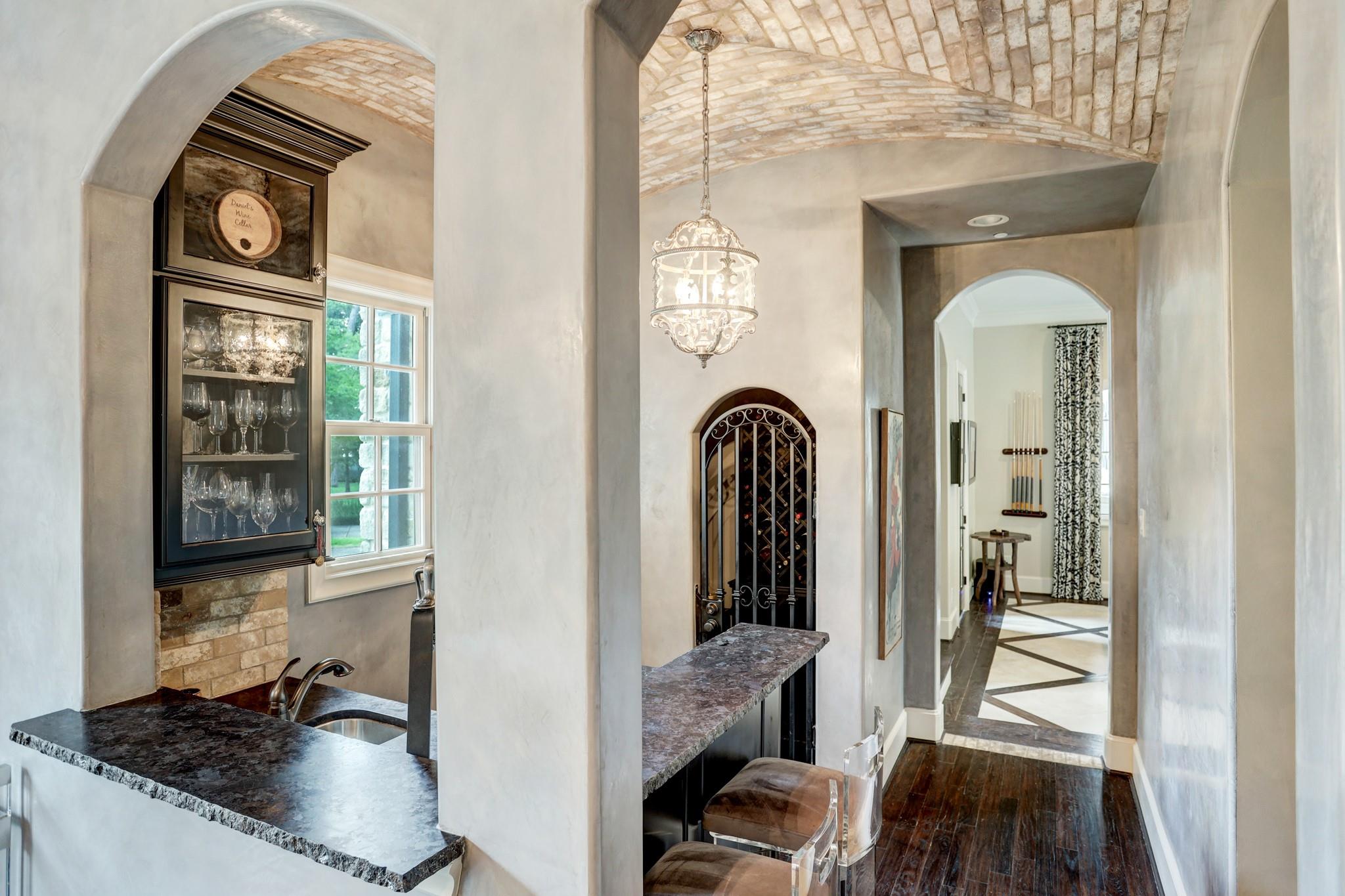 21 Carolane Trail