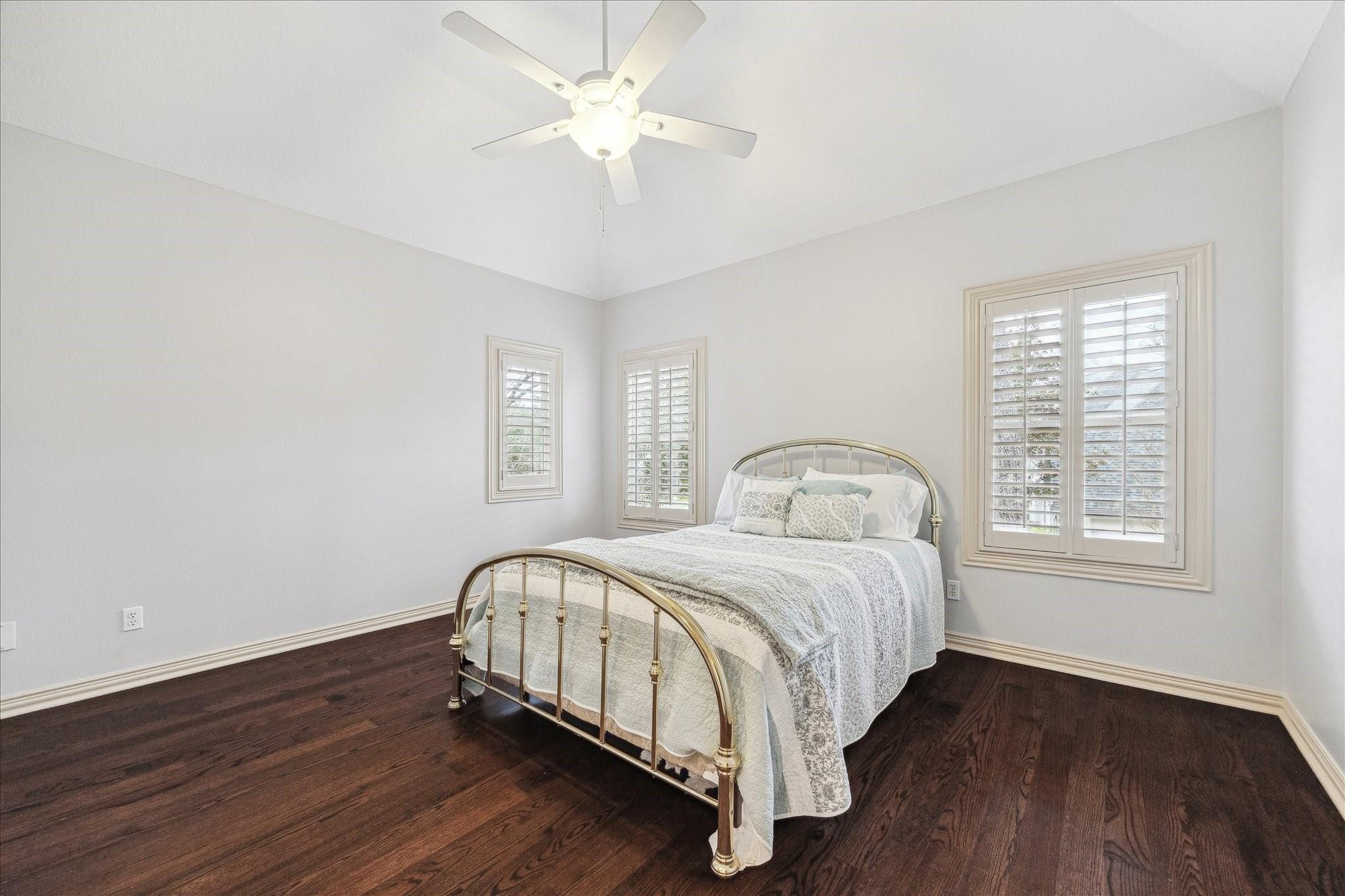 4206 Canary Isle Court