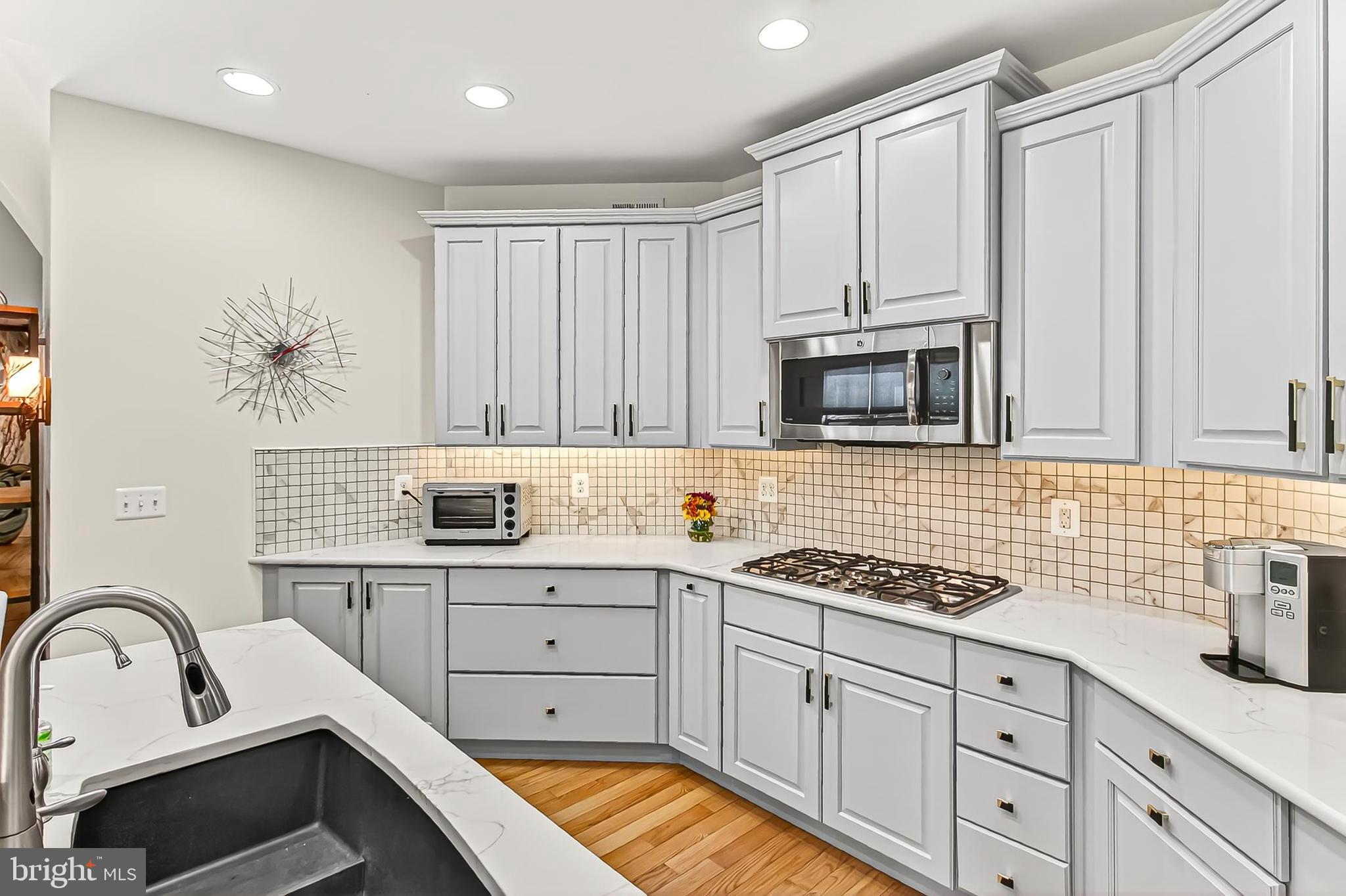 3017 MILL ISLAND PARKWAY