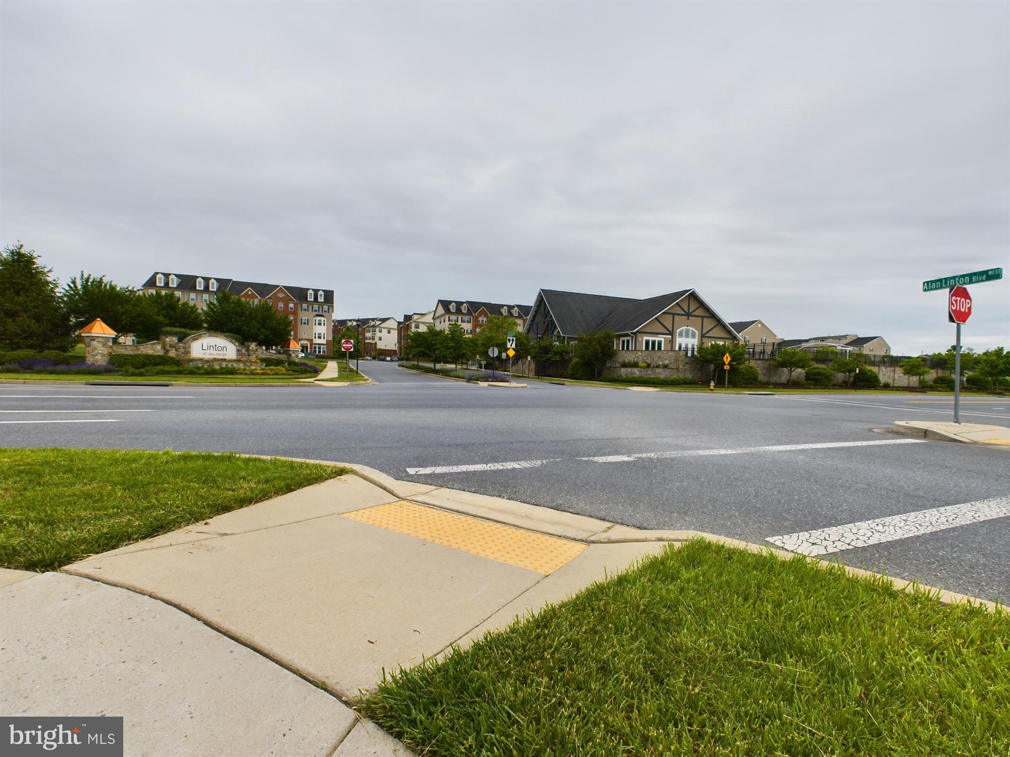 6479 JACK LINTON DRIVE S