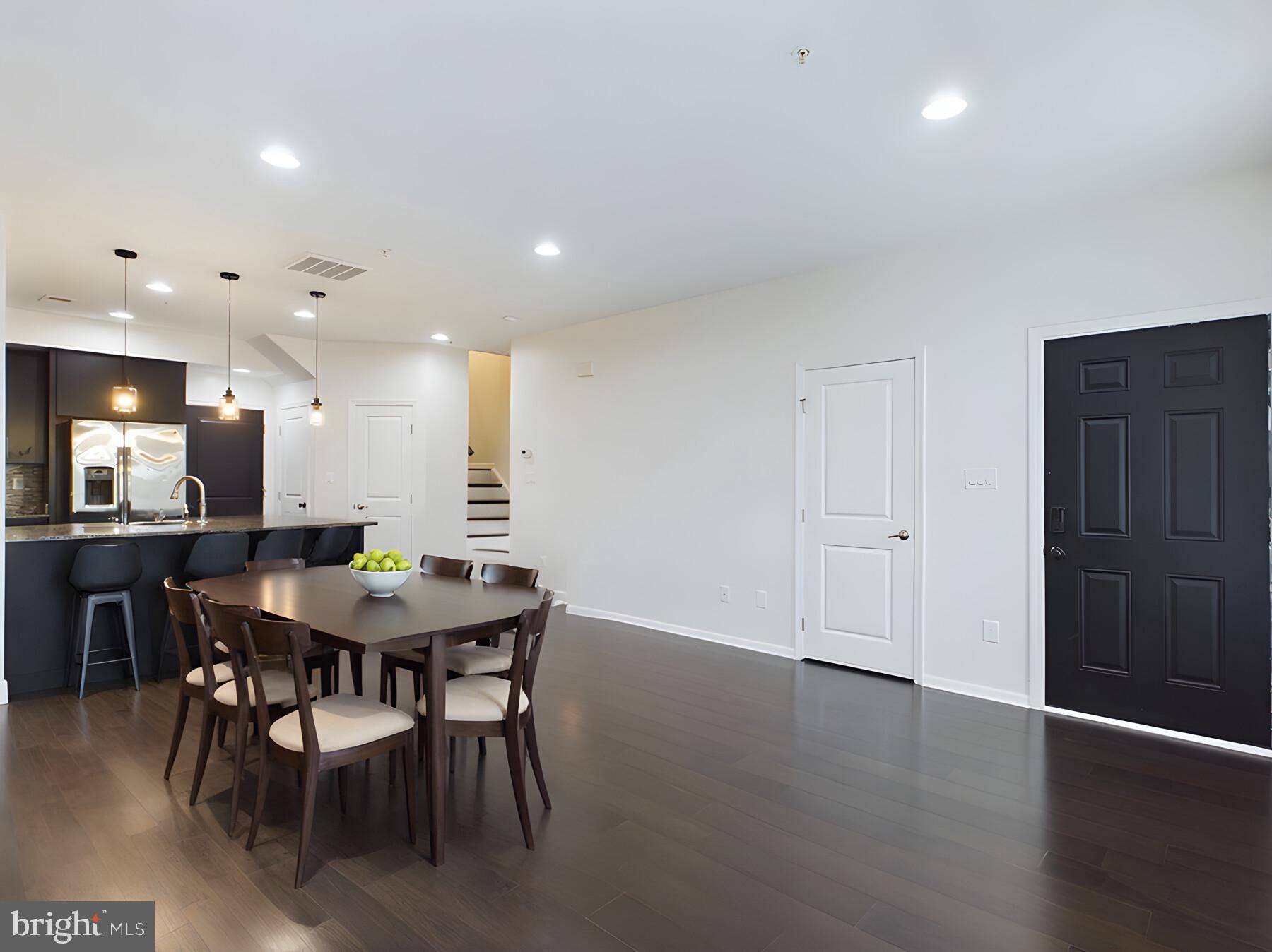 6479 JACK LINTON DRIVE S