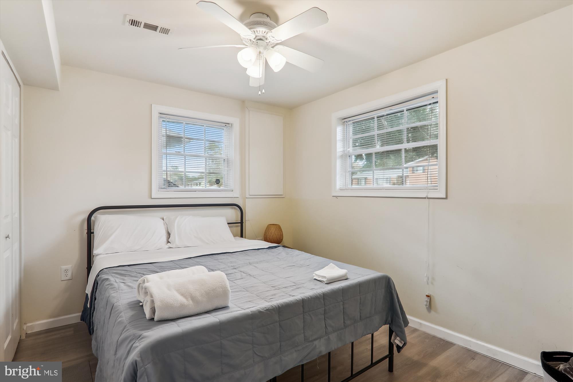 2209 ROSECROFT BOULEVARD