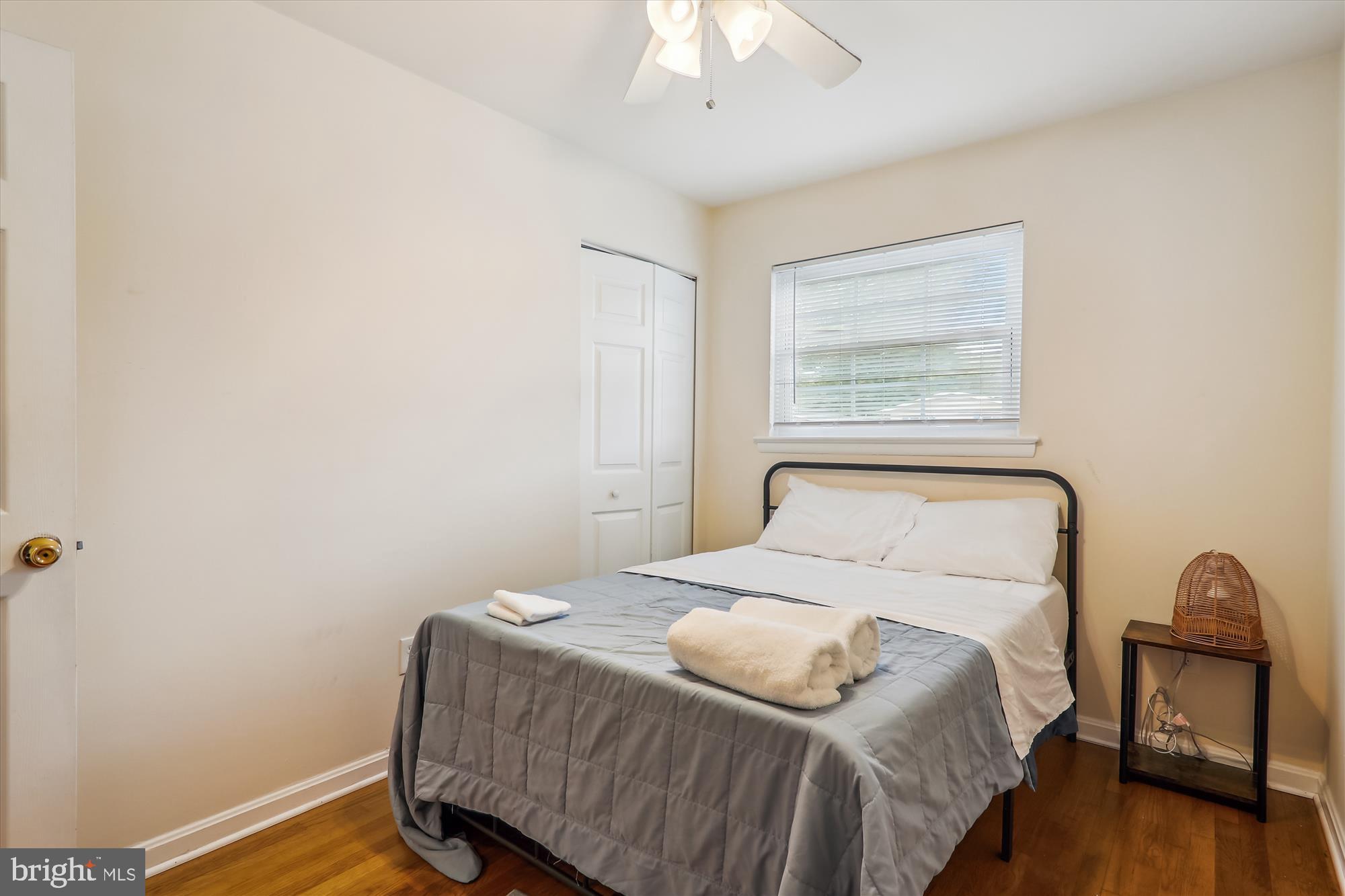 2209 ROSECROFT BOULEVARD