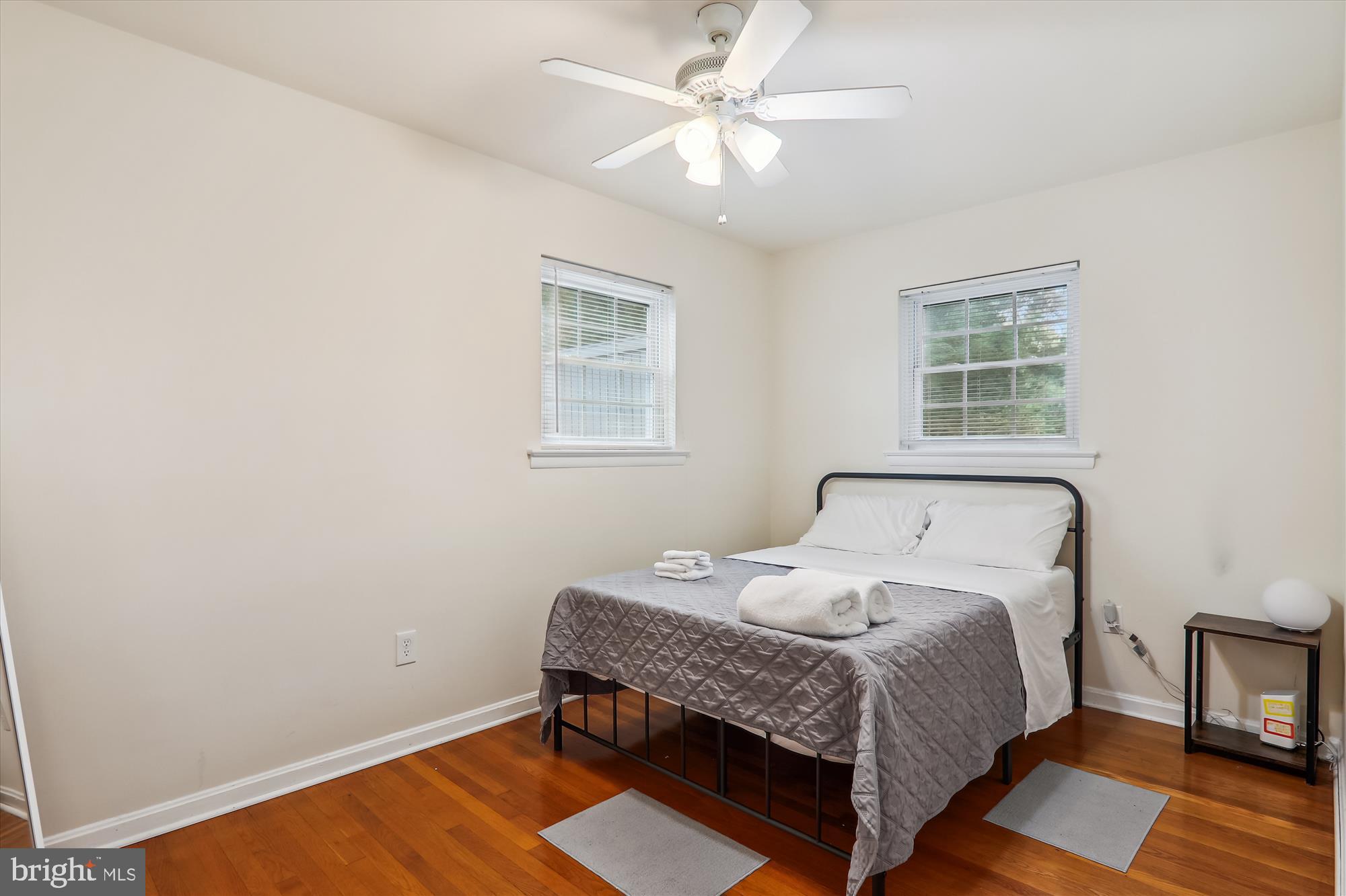 2209 ROSECROFT BOULEVARD