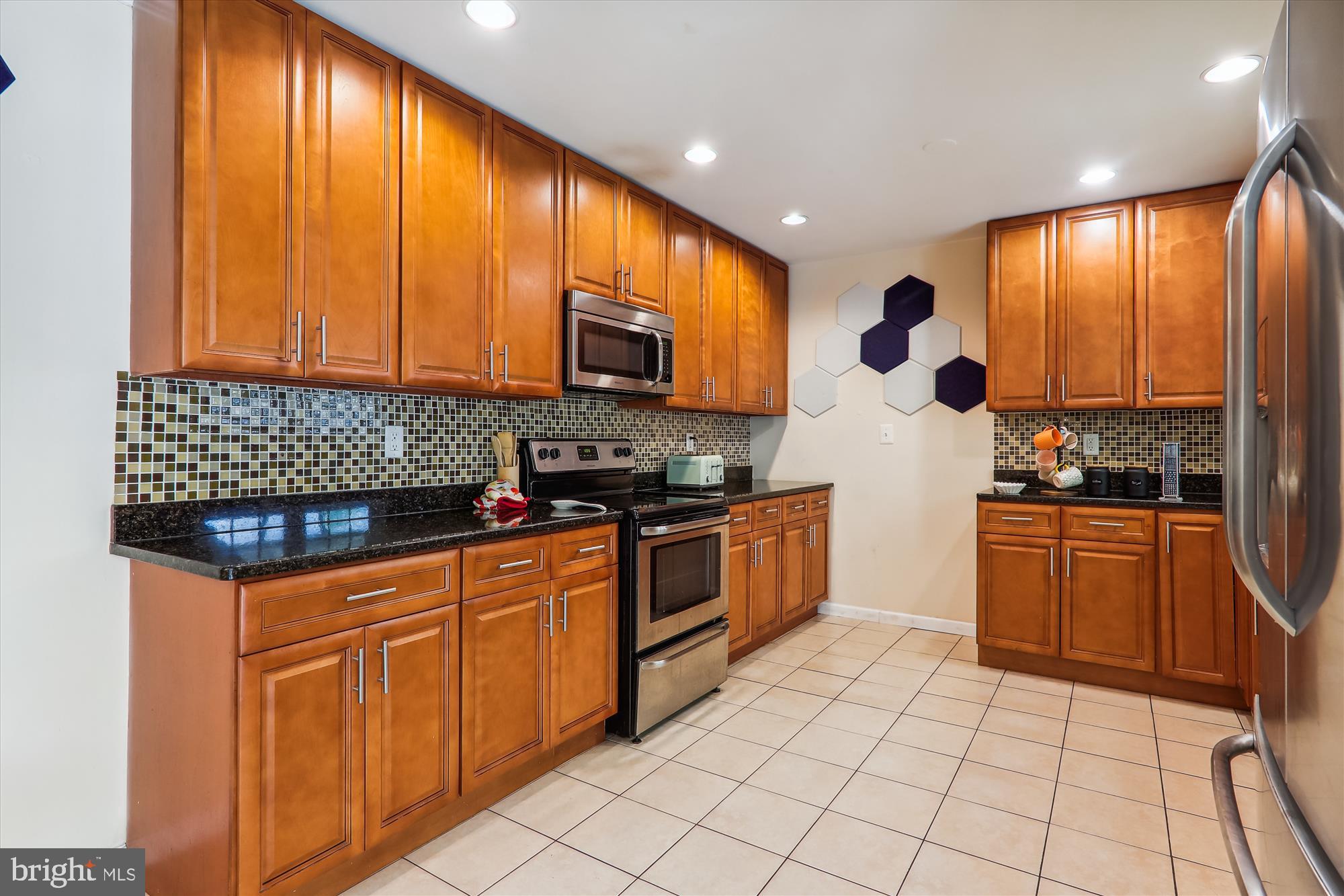 2209 ROSECROFT BOULEVARD