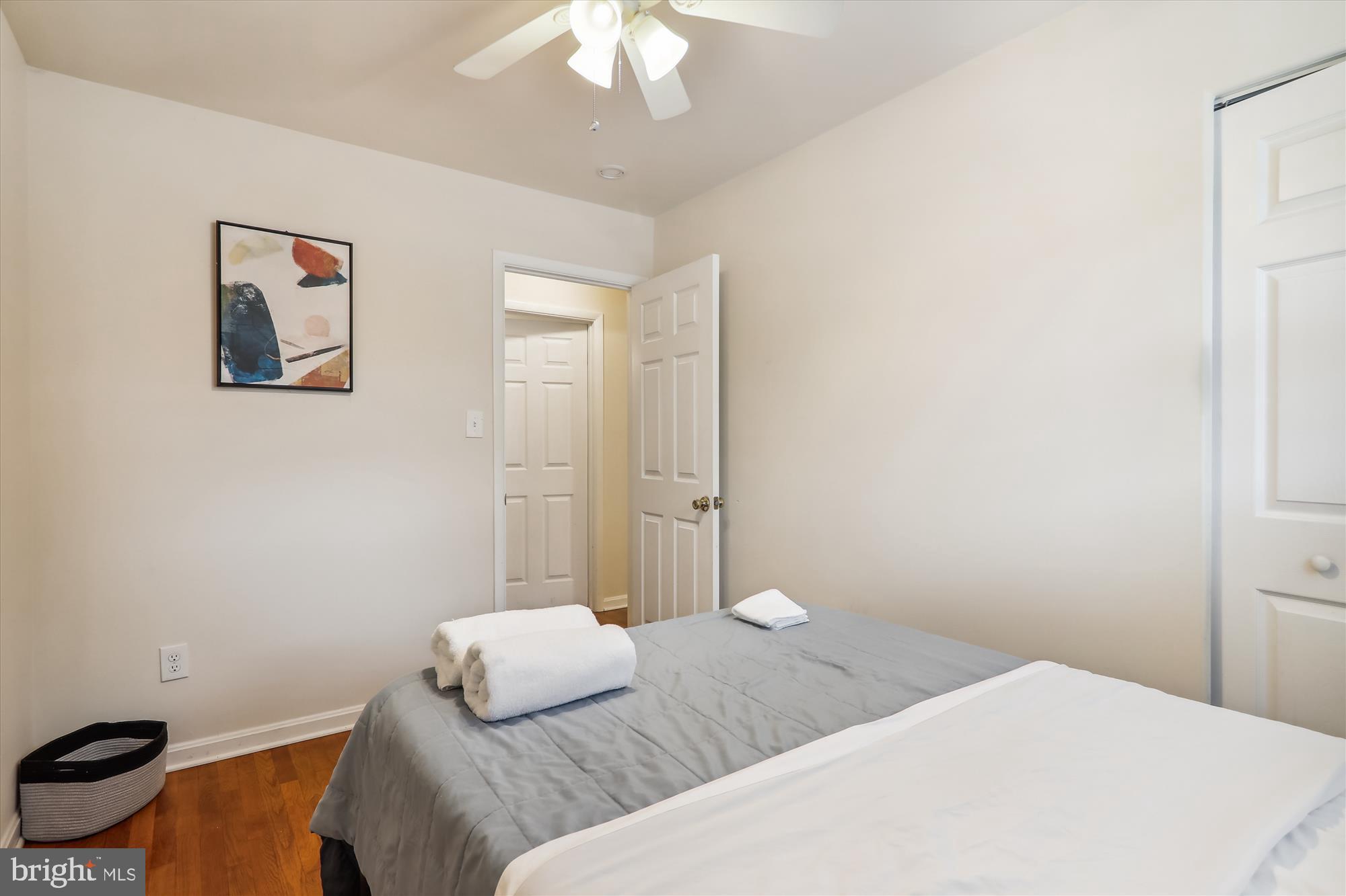 2209 ROSECROFT BOULEVARD