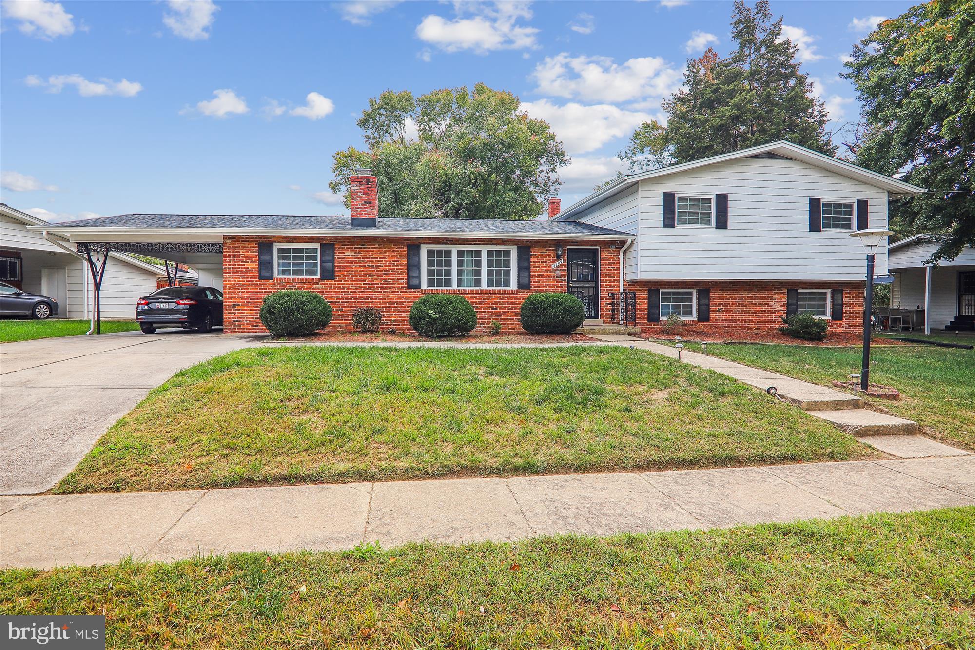 2209 ROSECROFT BOULEVARD