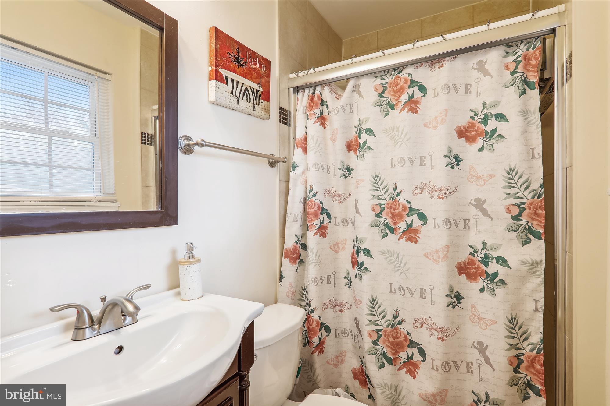 2209 ROSECROFT BOULEVARD