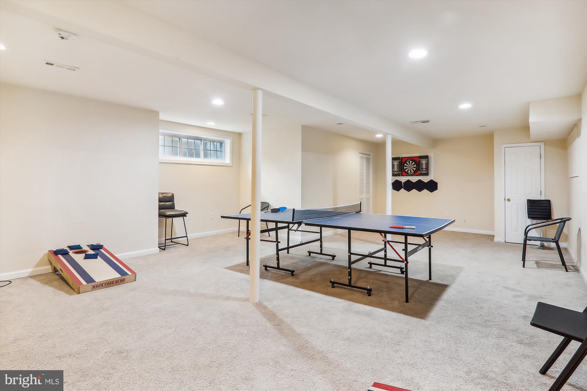 2209 ROSECROFT BOULEVARD