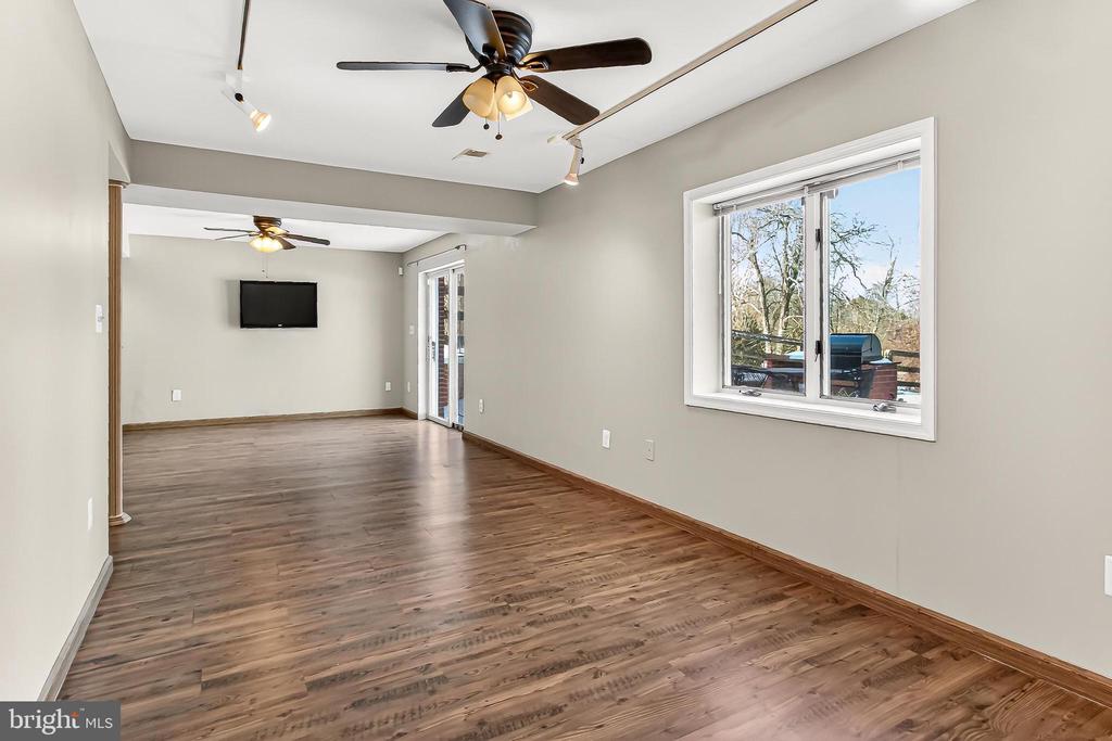 8564 OPAL ROAD
