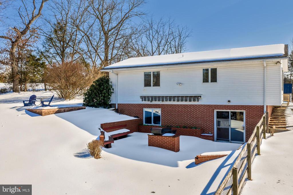 8564 OPAL ROAD