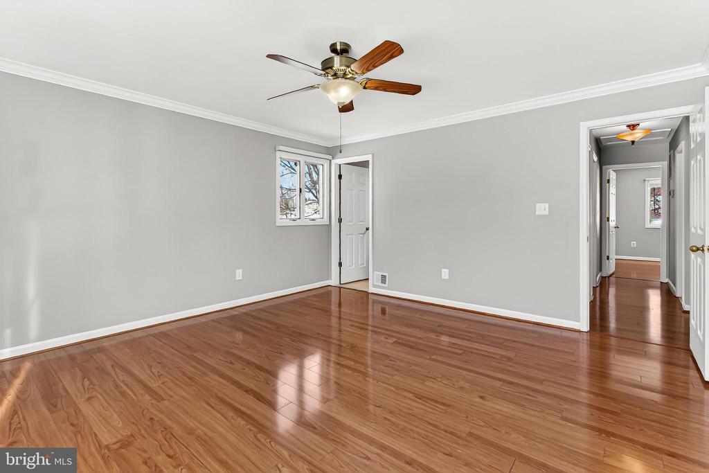 8564 OPAL ROAD