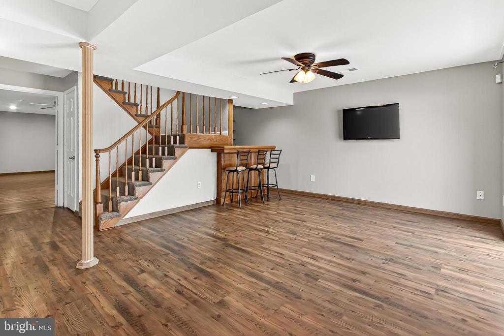 8564 OPAL ROAD