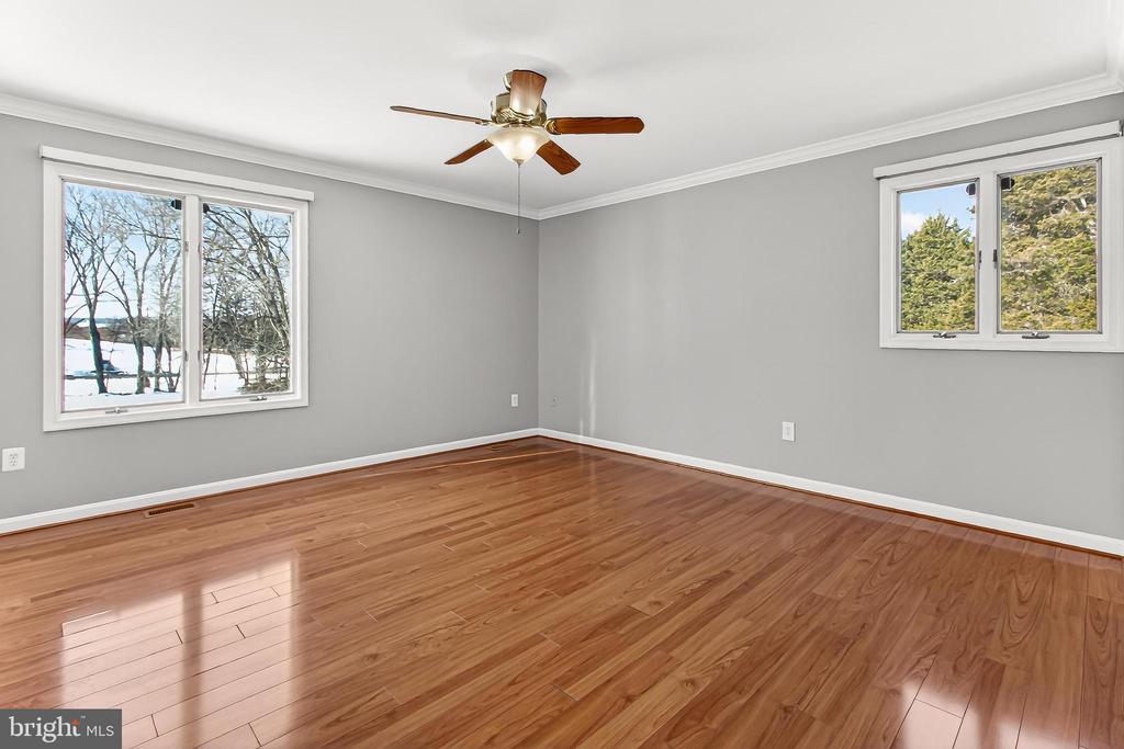 8564 OPAL ROAD