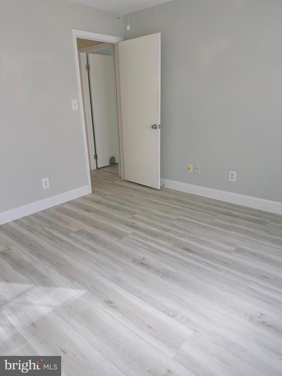 12933 GRAYS POINTE ROAD A 12933A