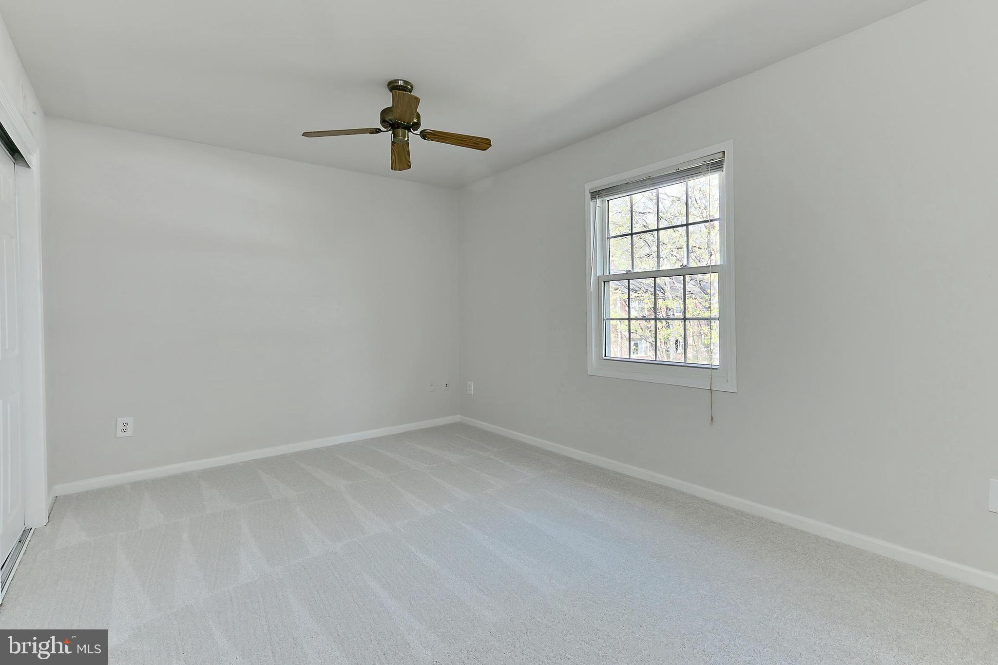 8552 Barrington Ct, #927