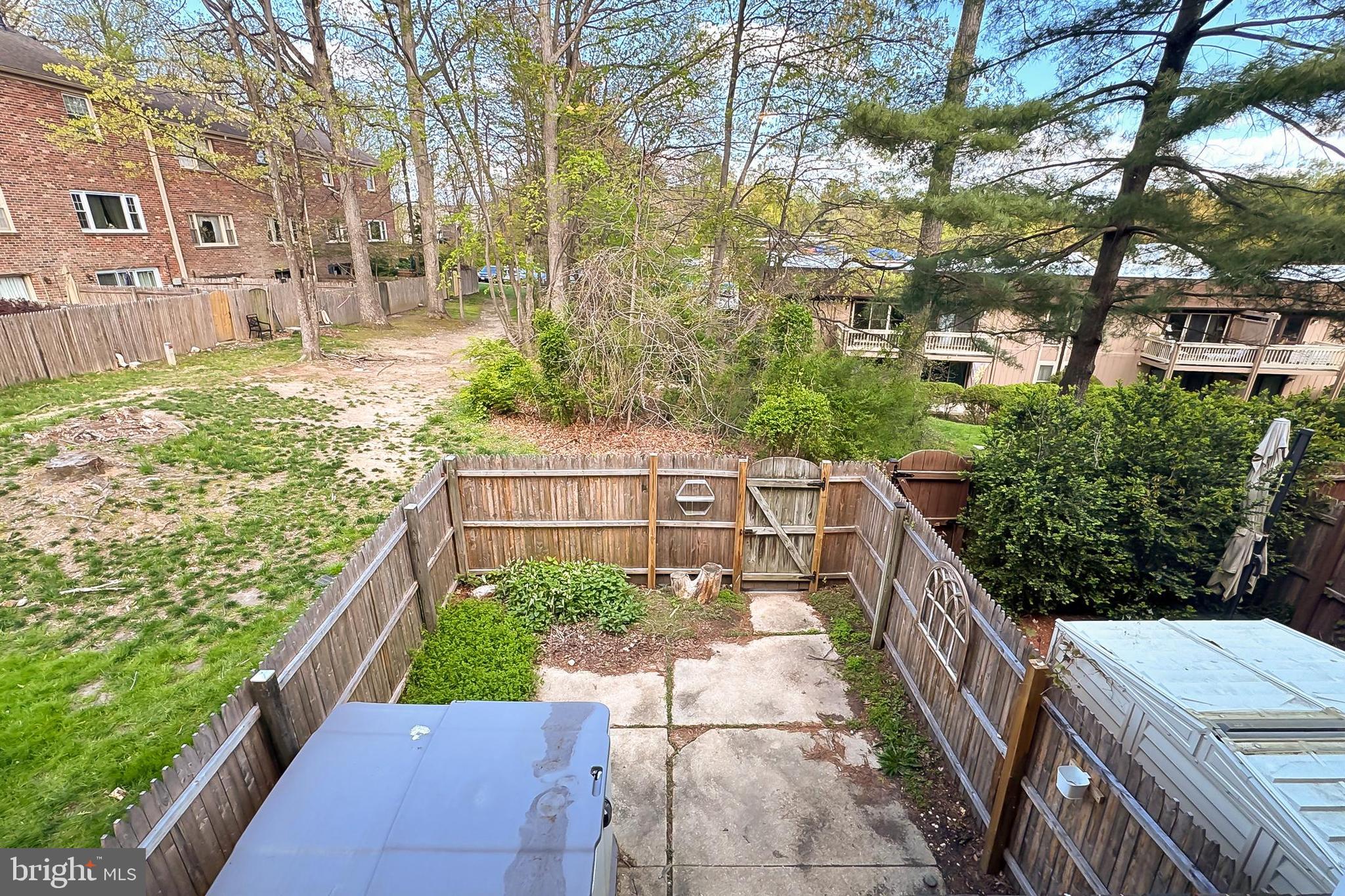 8552 Barrington Ct, #927