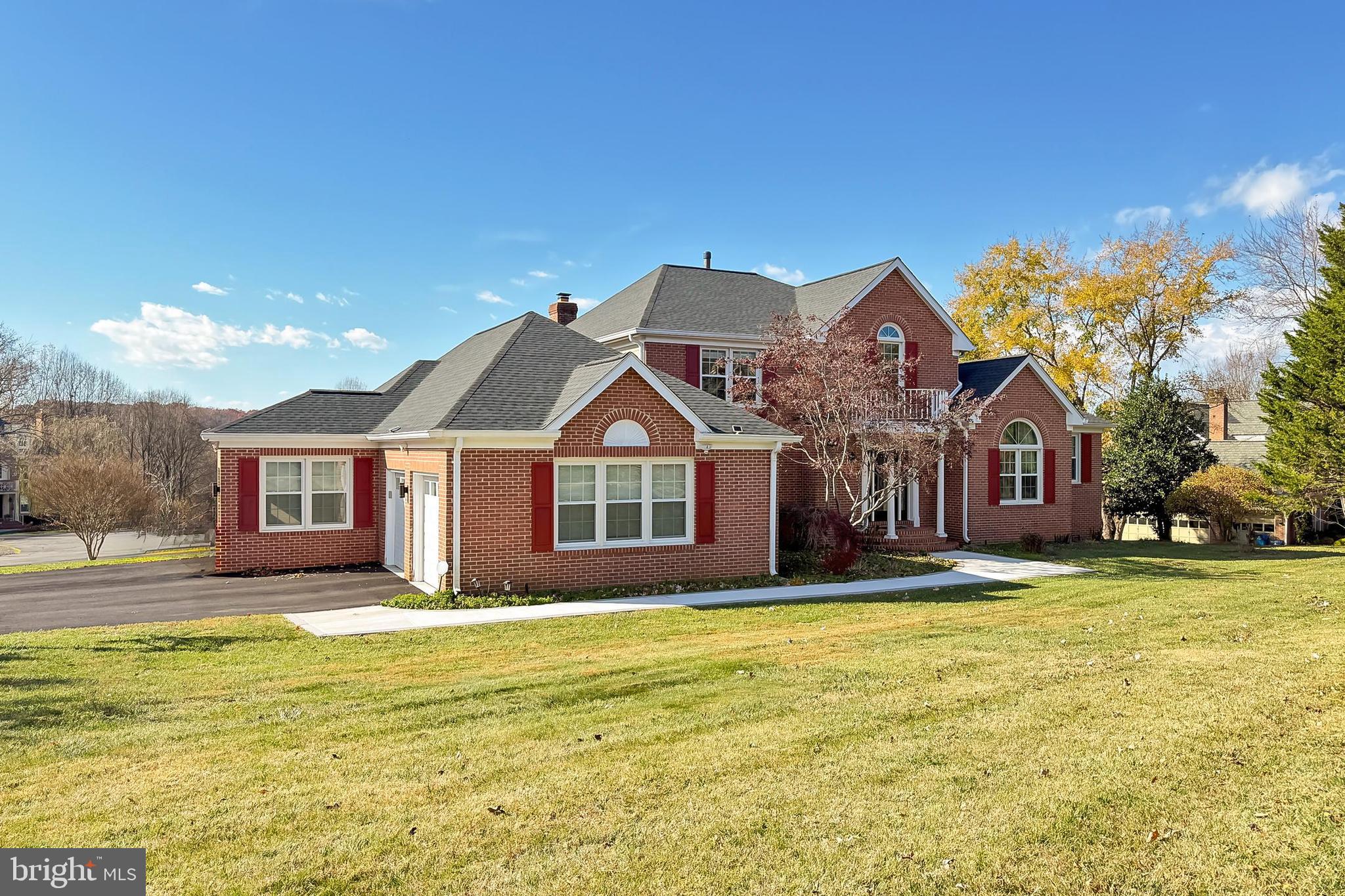 1300 PINSTRIPE COURT