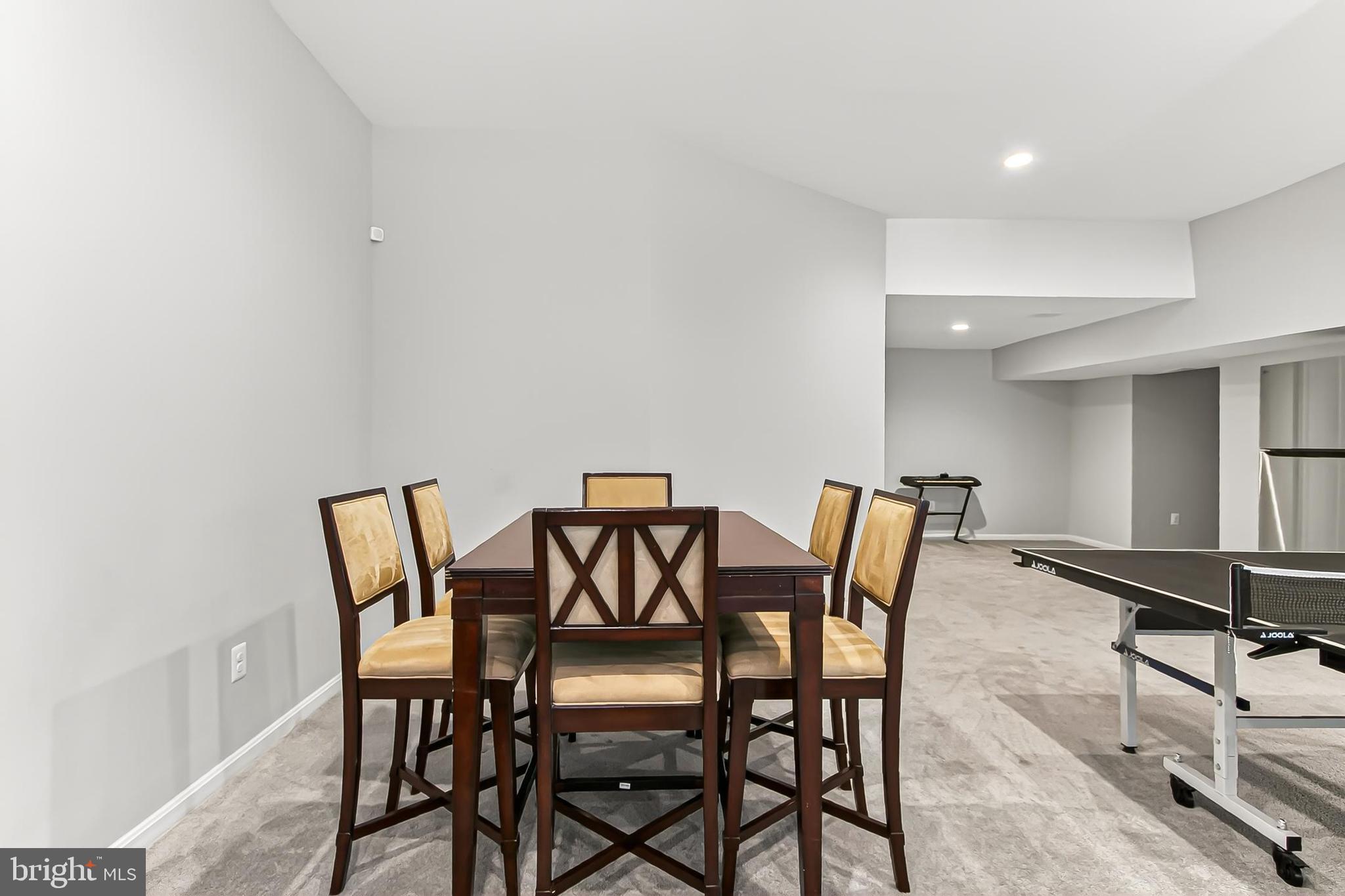 1300 PINSTRIPE COURT