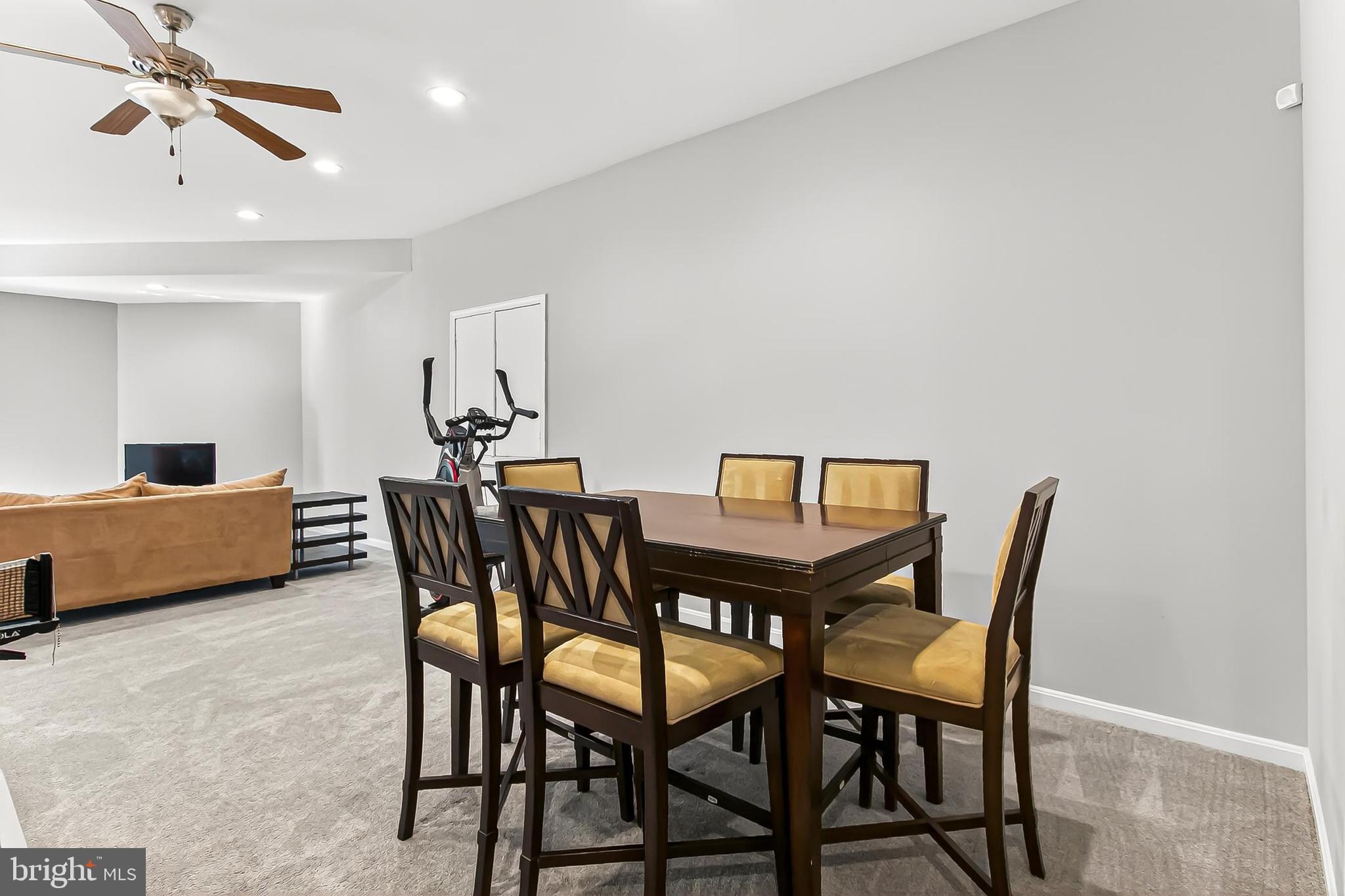 1300 PINSTRIPE COURT