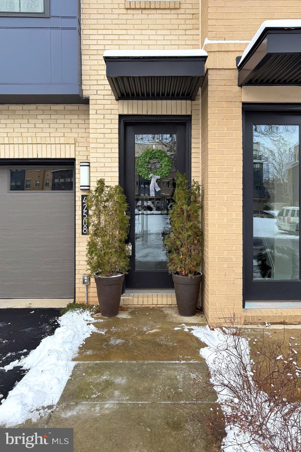 42508 MILDRED LANDING SQUARE