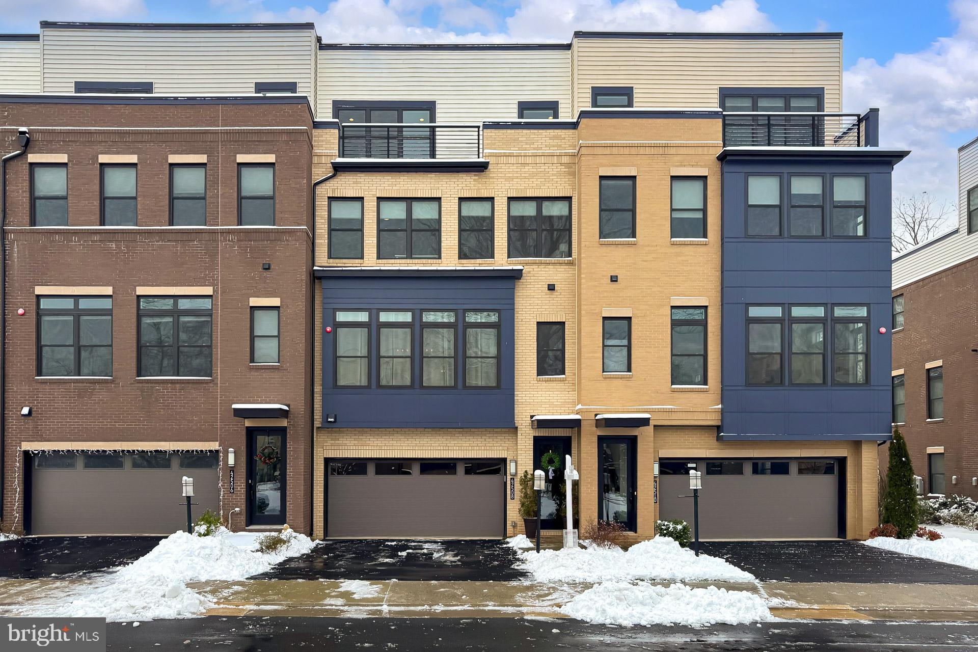 42508 MILDRED LANDING SQUARE