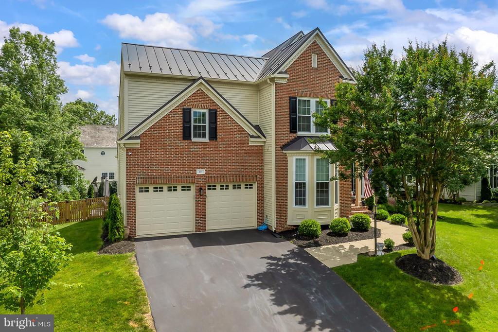 415 MEADE DRIVE SW
