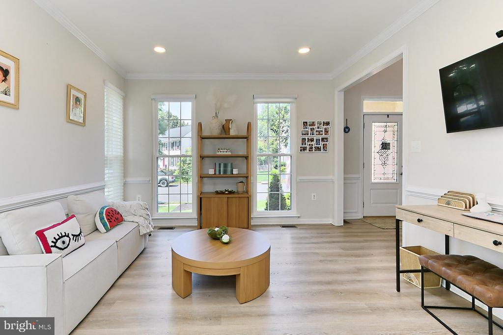 415 MEADE DRIVE SW