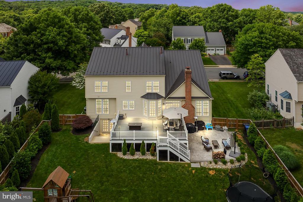 415 MEADE DRIVE SW