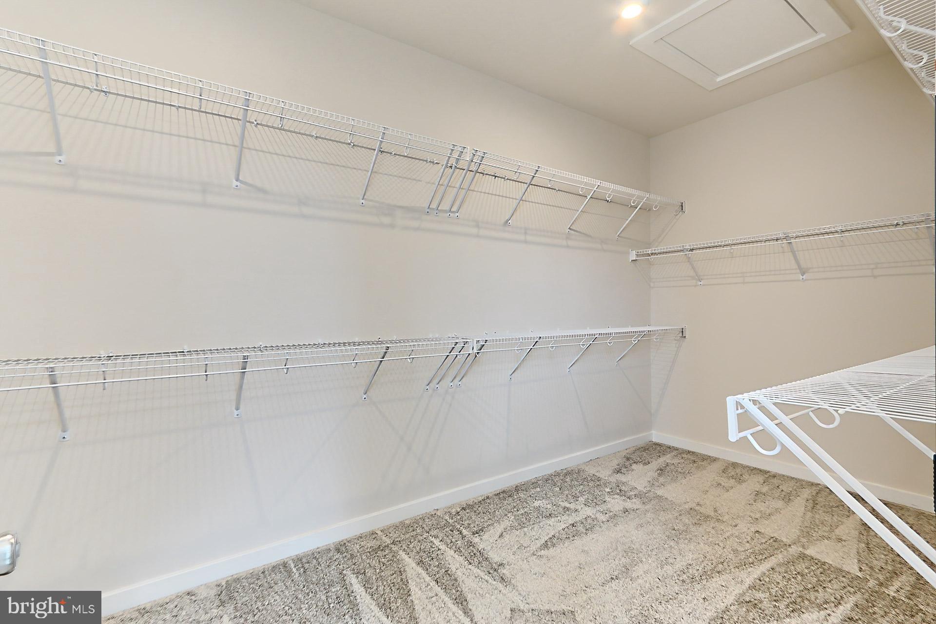 226 PETITE SIRAH TERRACE SE