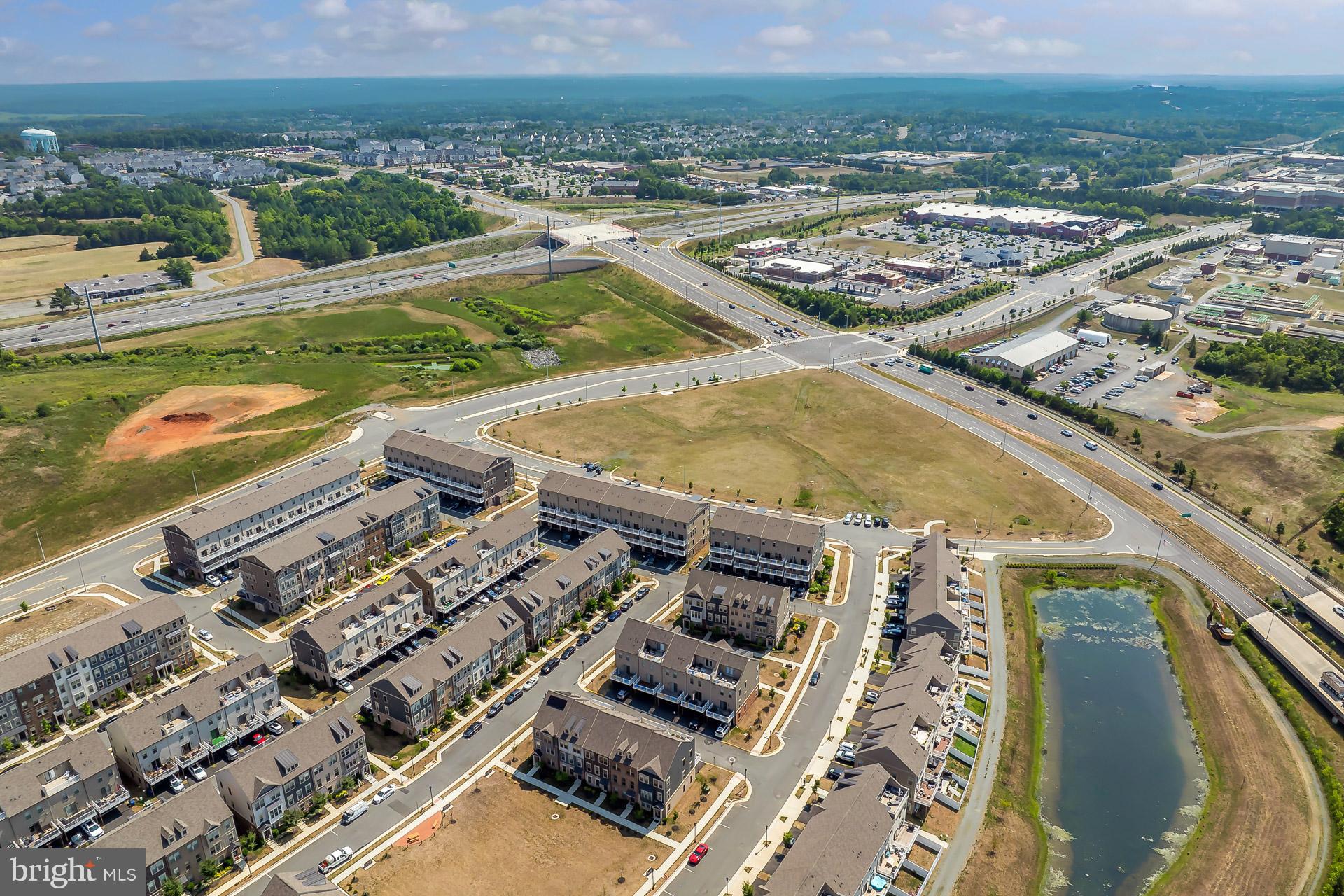 226 PETITE SIRAH TERRACE SE