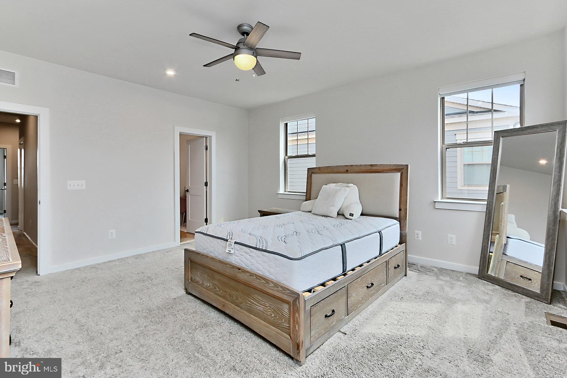 226 PETITE SIRAH TERRACE SE