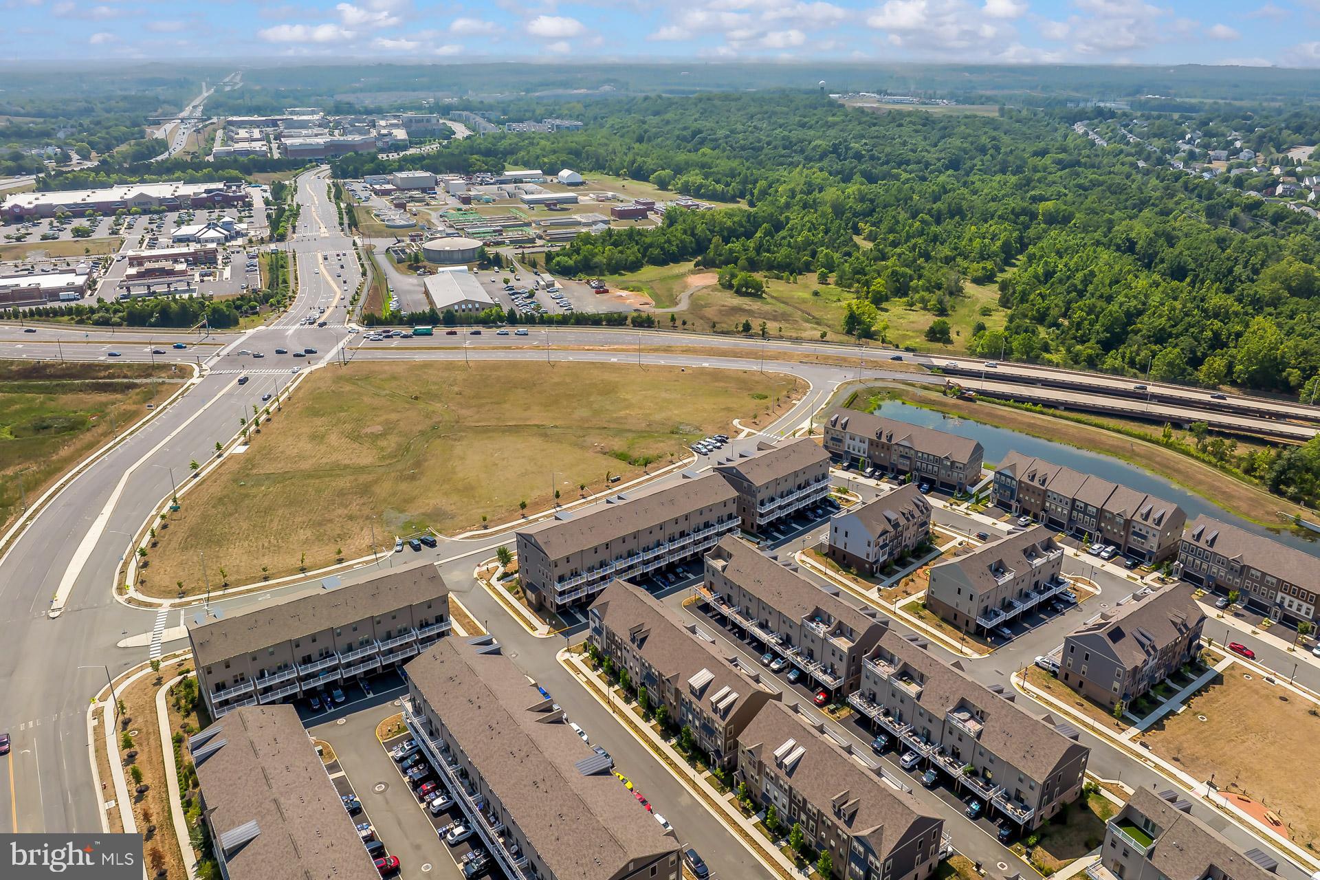 226 PETITE SIRAH TERRACE SE
