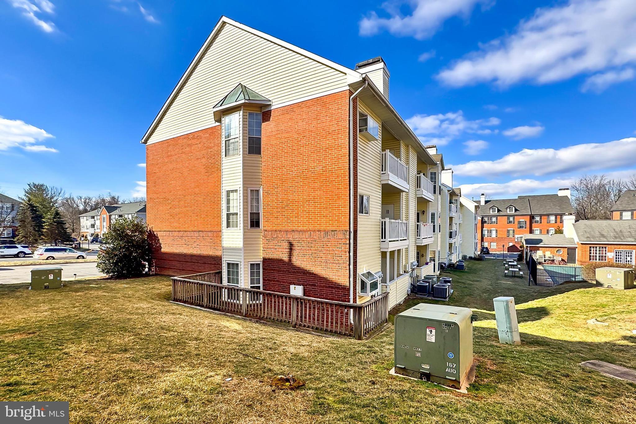 668 GATEWAY DRIVE SE 416