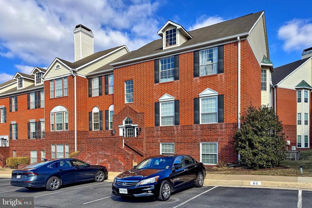 668 GATEWAY DRIVE SE 416