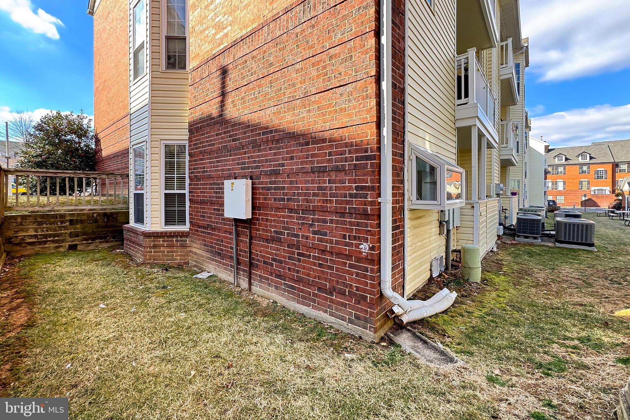 668 GATEWAY DRIVE SE 416