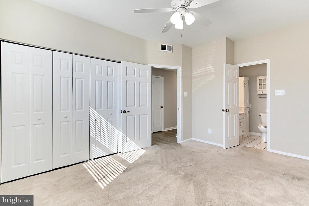 668 GATEWAY DRIVE SE 416